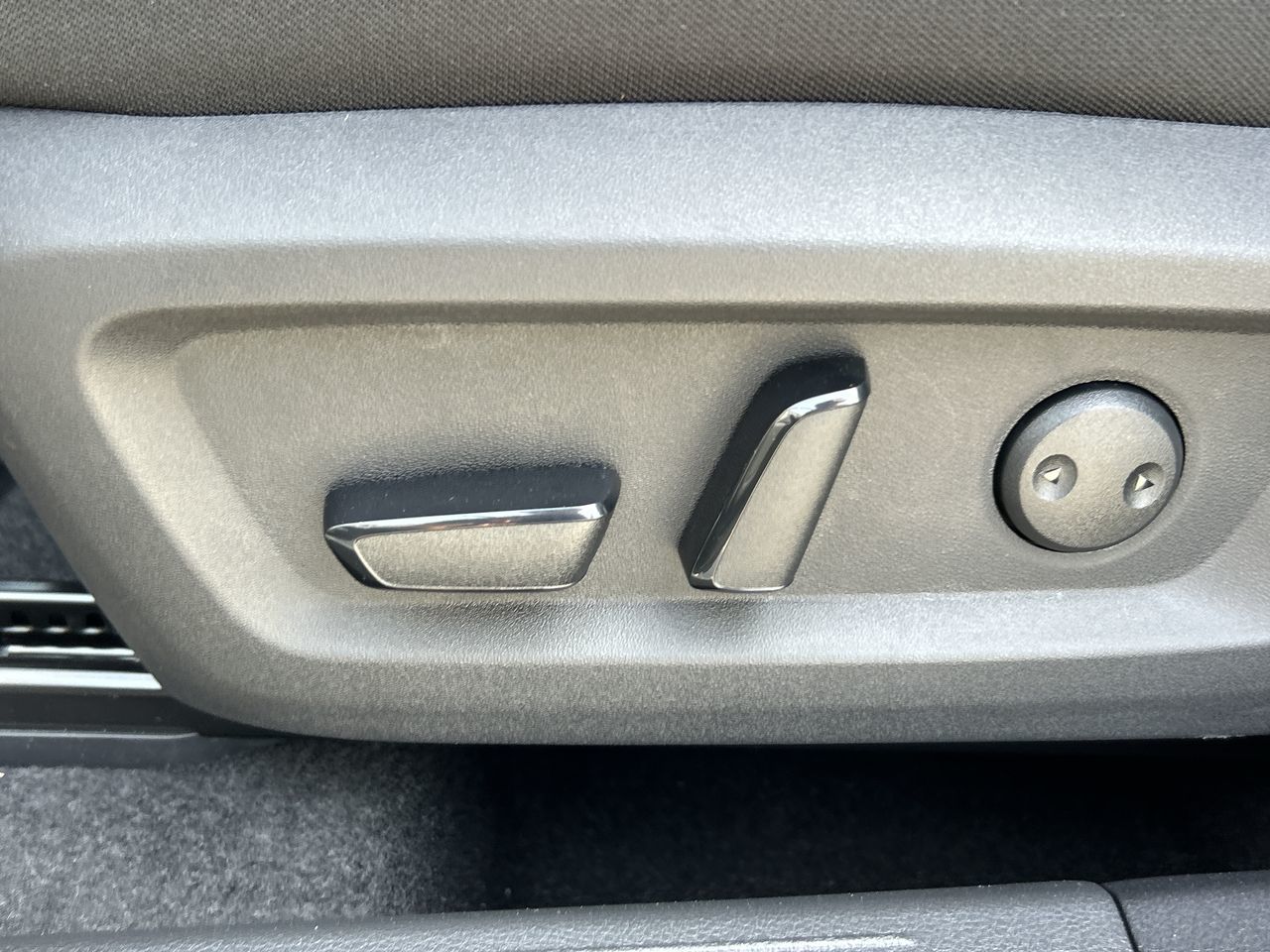 2025 Nissan Rogue in Vancouver, British Columbia
