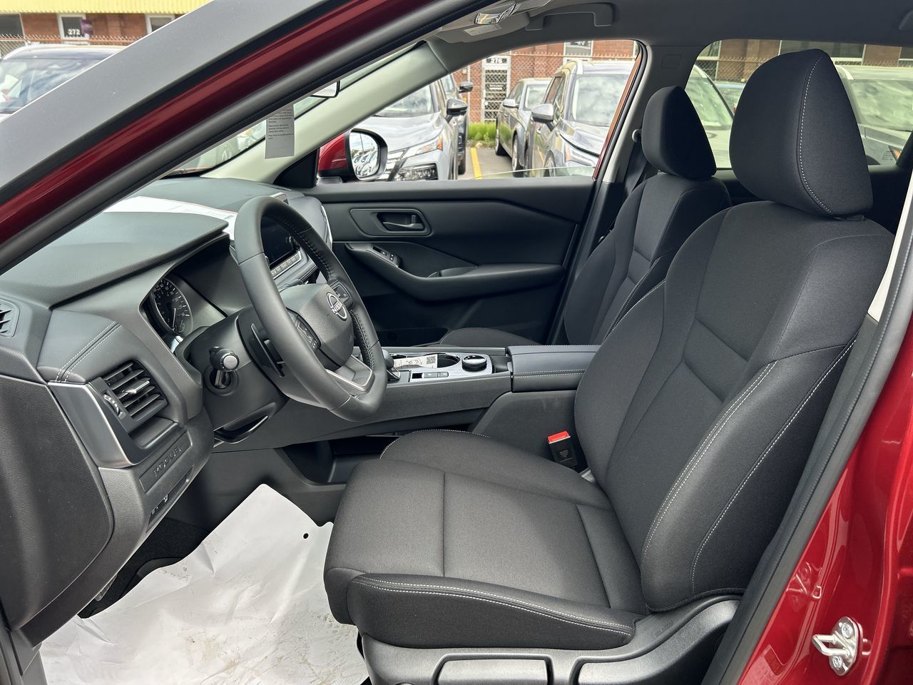 2025 Nissan Rogue in Vancouver, British Columbia