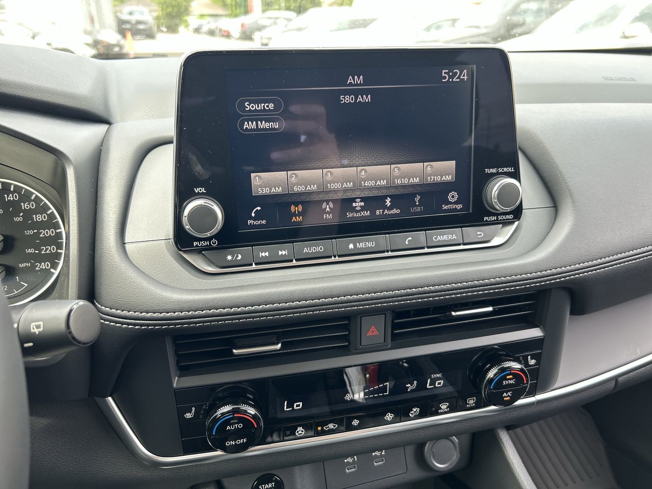 2025 Nissan Rogue in Vancouver, British Columbia