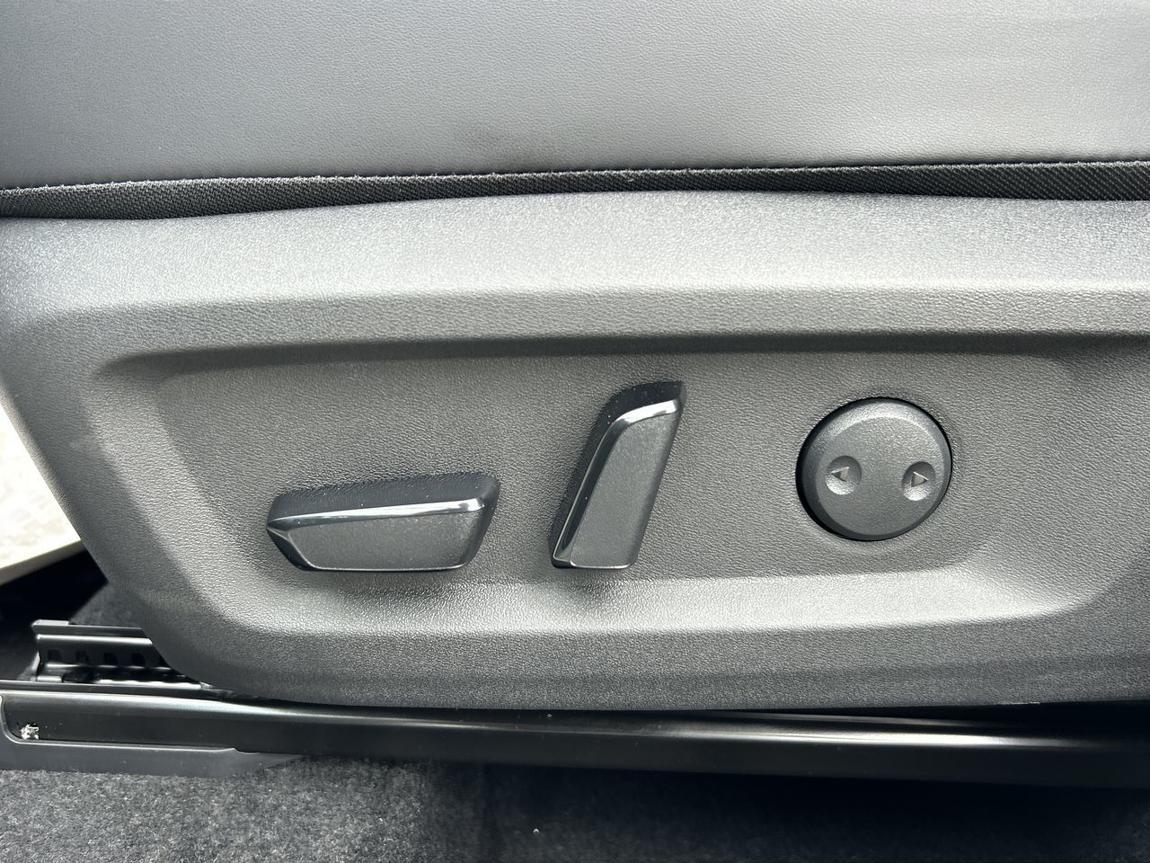 2025 Nissan Rogue in Vancouver, British Columbia