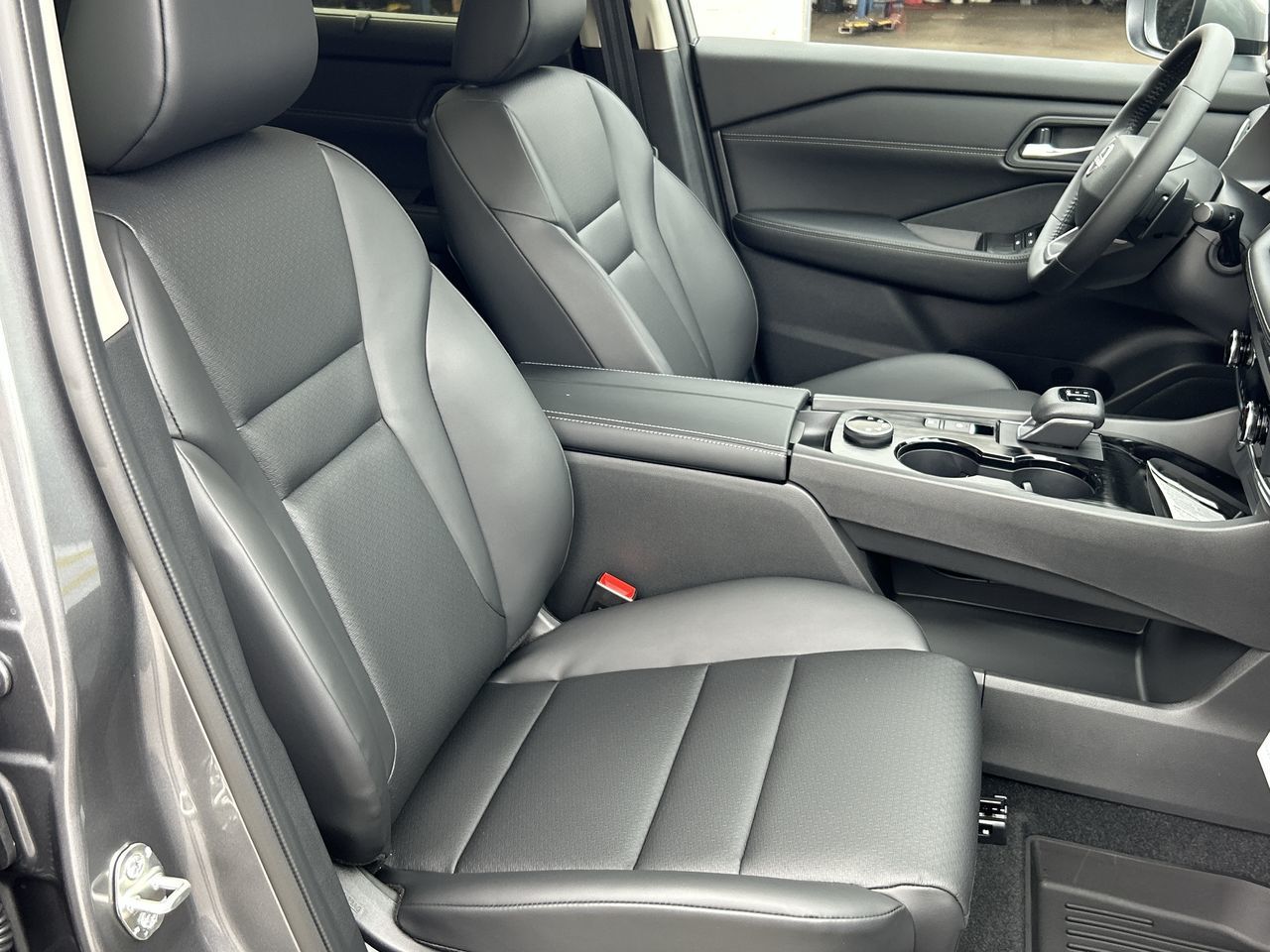 2025 Nissan Rogue in Vancouver, British Columbia