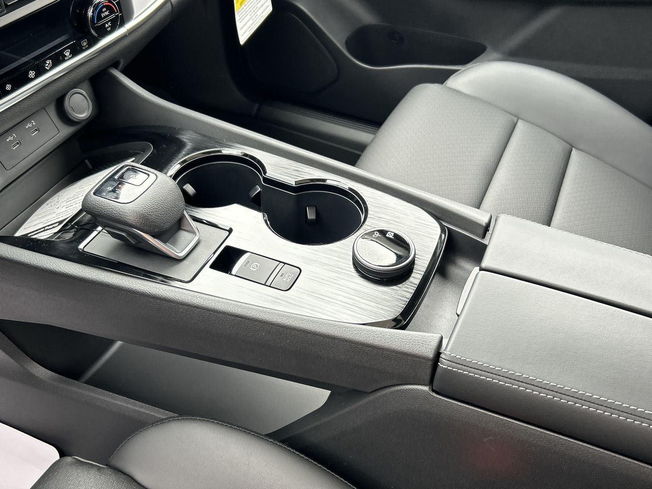 2025 Nissan Rogue in Vancouver, British Columbia