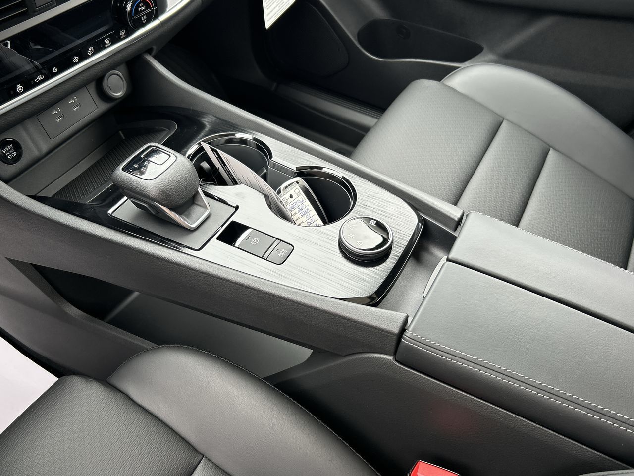 2025 Nissan Rogue in Vancouver, British Columbia