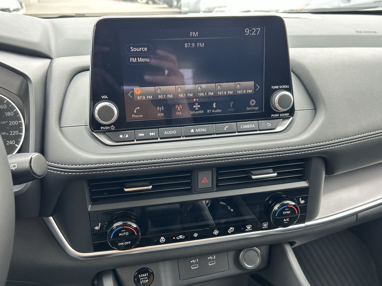 2025 Nissan Rogue in Vancouver, British Columbia