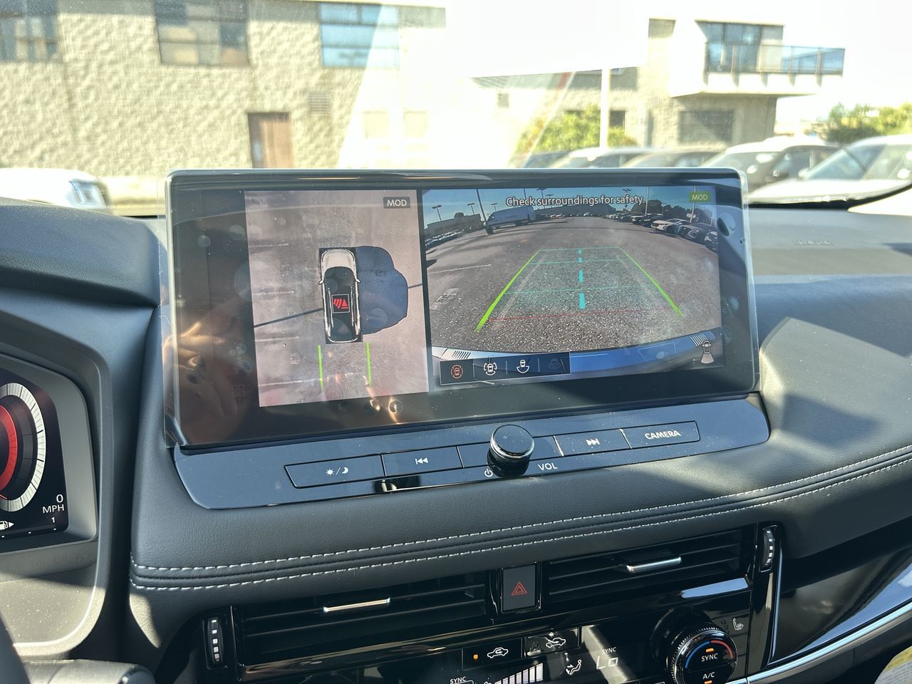 2025 Nissan Rogue in Vancouver, British Columbia
