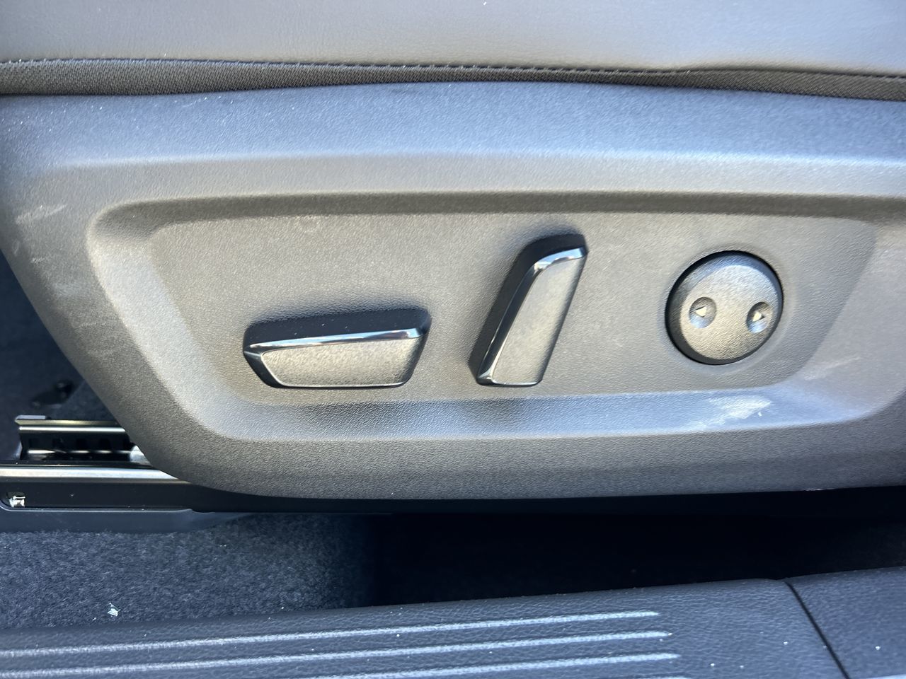 2025 Nissan Rogue in Vancouver, British Columbia