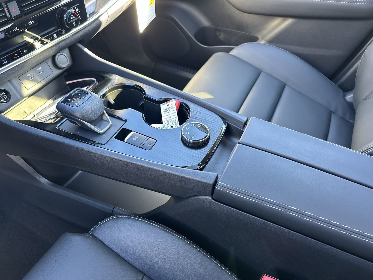 2025 Nissan Rogue in Vancouver, British Columbia