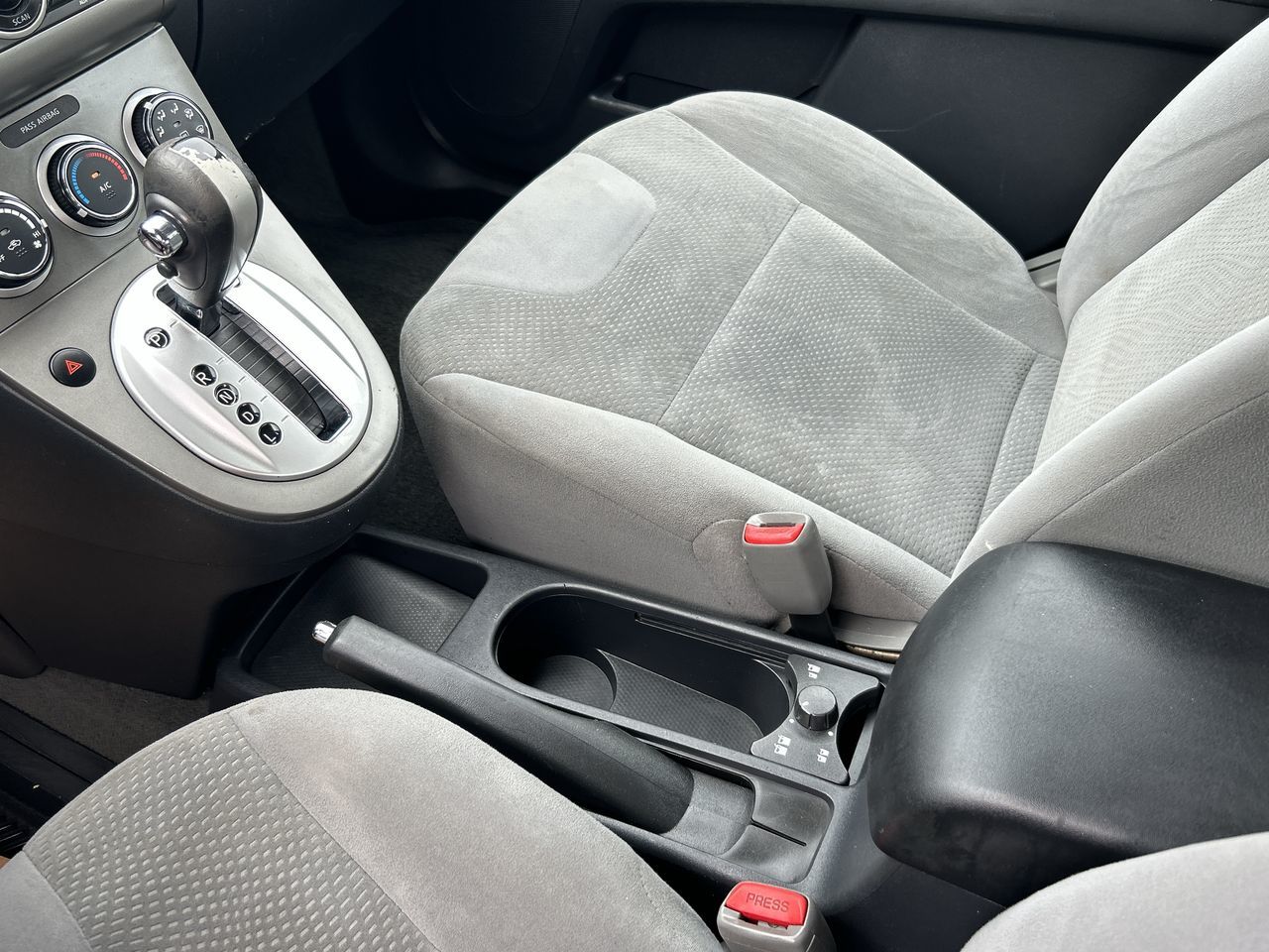2010 Nissan Sentra in Vancouver, British Columbia