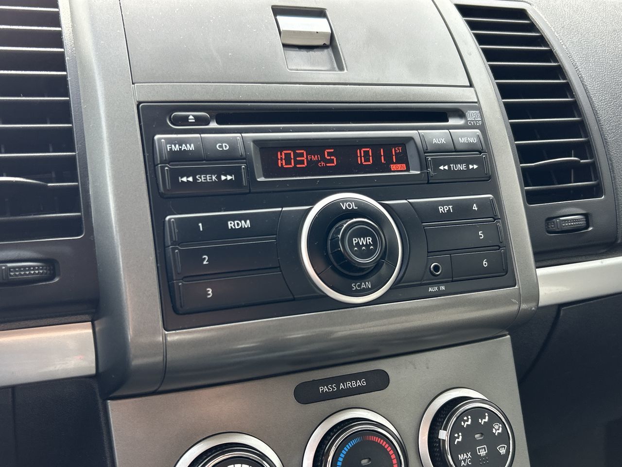 2012 Nissan Sentra in Vancouver, British Columbia