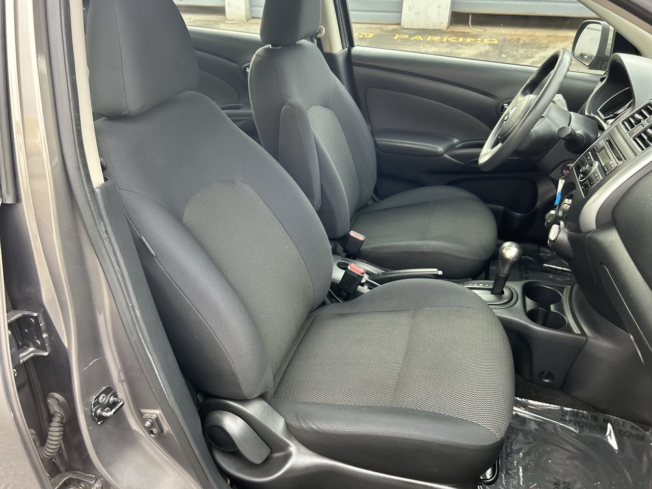 Nissan Versa  2013 à Vancouver, Colombie-Britannique