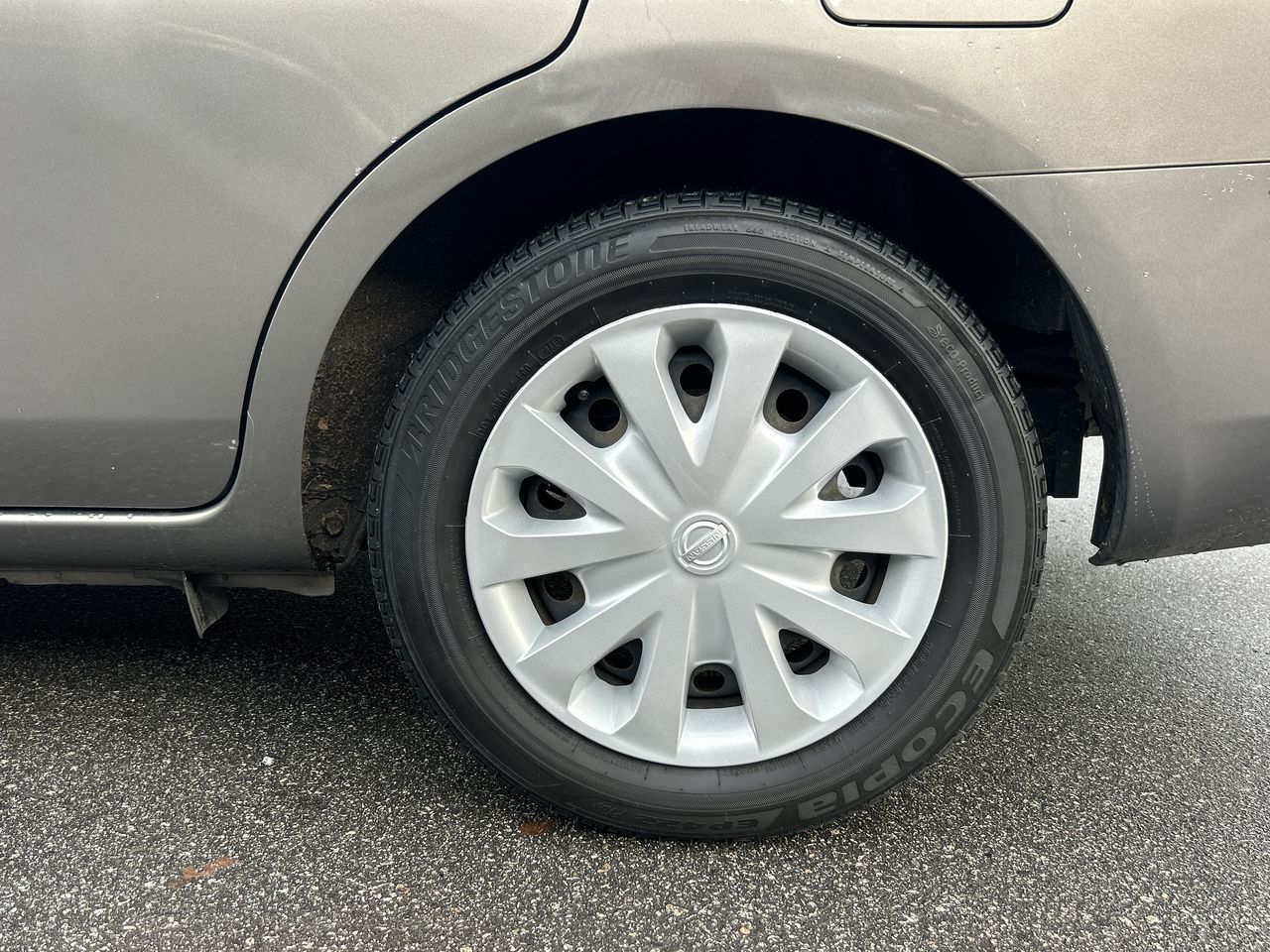 Nissan Versa  2013 à Vancouver, Colombie-Britannique