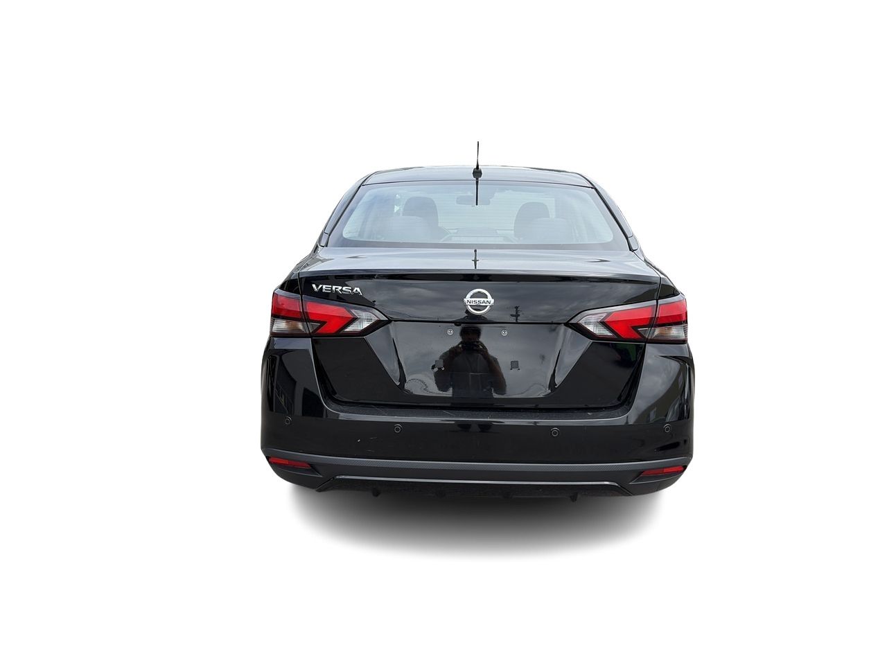 2021  Versa