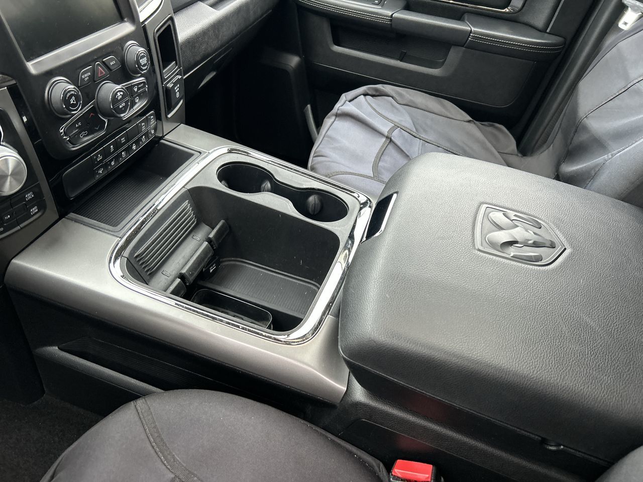 2017 Ram RAM 1500 Crew Cab 4x4 in Vancouver, British Columbia