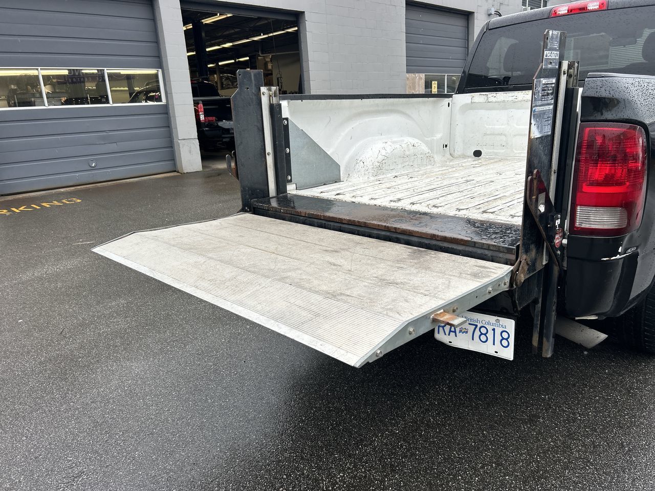 2014  1500 Reg Cab 4x2