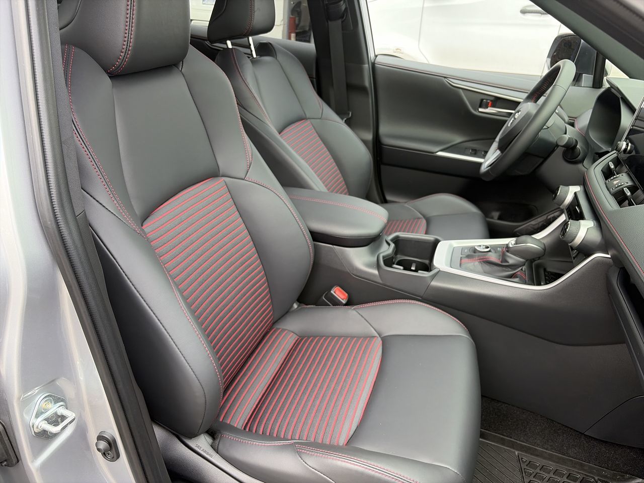 2025 Toyota RAV4 Plug-in Hybrid