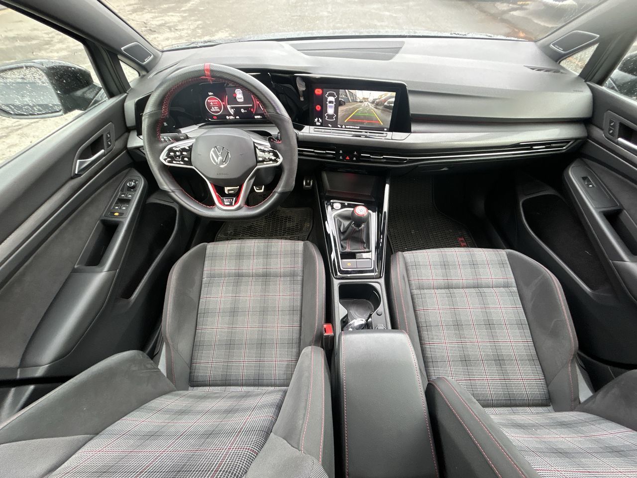 Volkswagen GTI  2023 à Vancouver, Colombie-Britannique