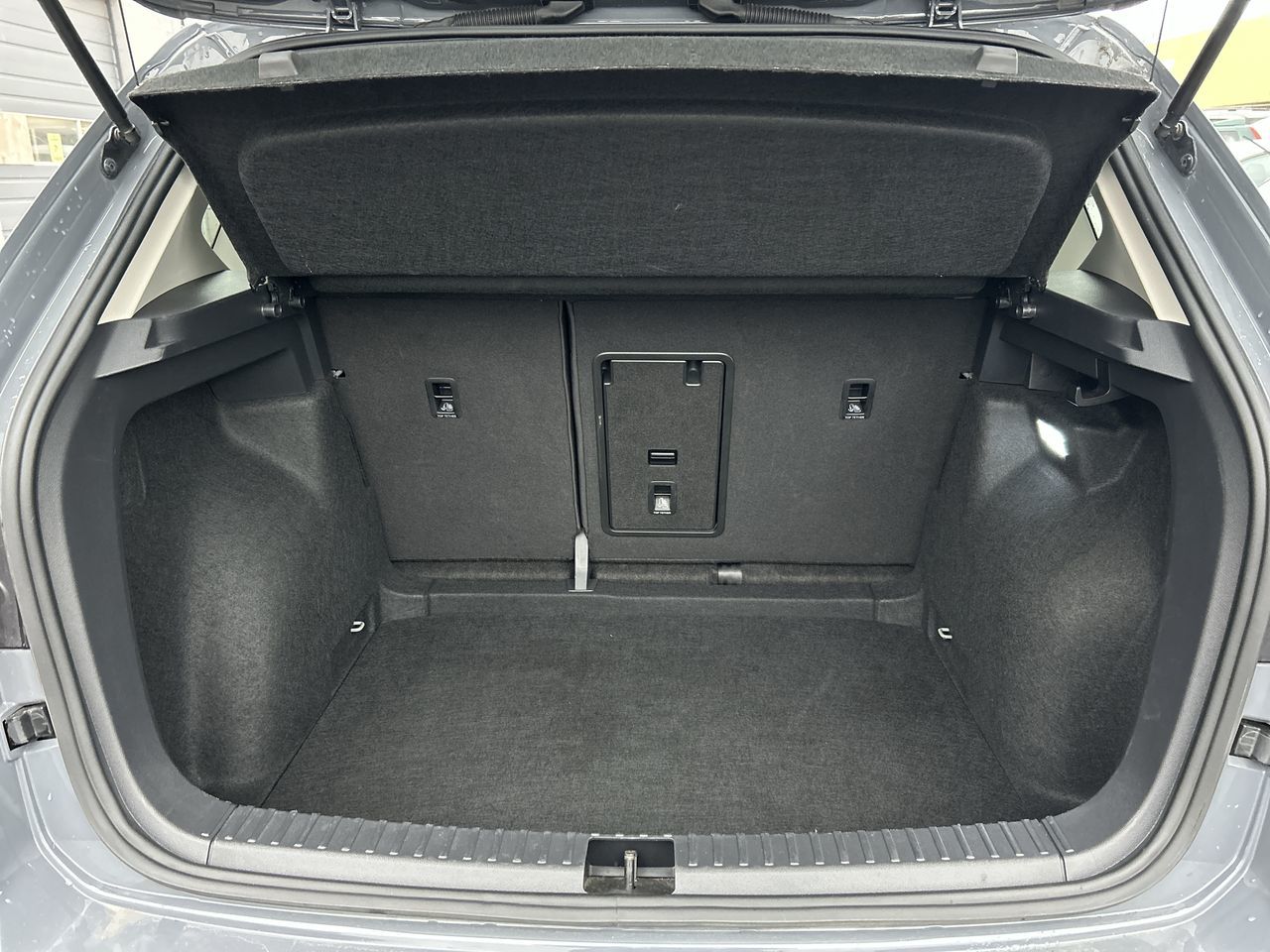 Volkswagen Taos  2024 à Vancouver, Colombie-Britannique