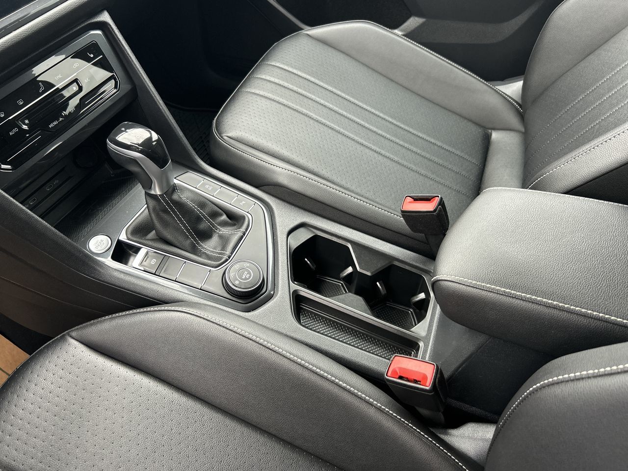 2022 Volkswagen Tiguan in Vancouver, British Columbia