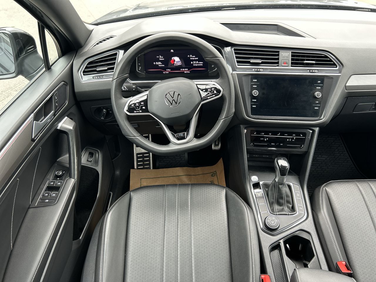 2022 Volkswagen Tiguan in Vancouver, British Columbia