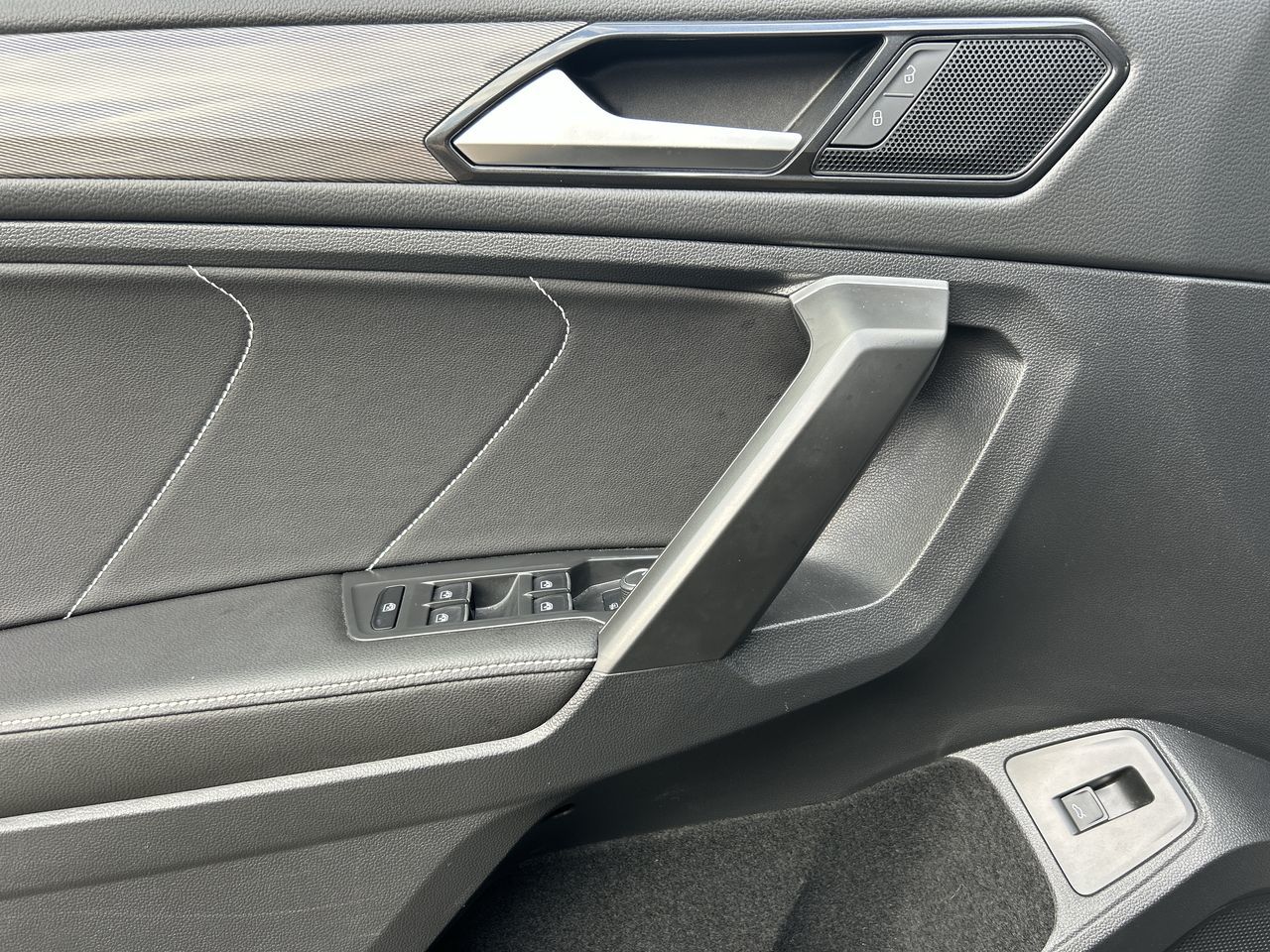 Volkswagen Tiguan  2024 à Vancouver, Colombie-Britannique