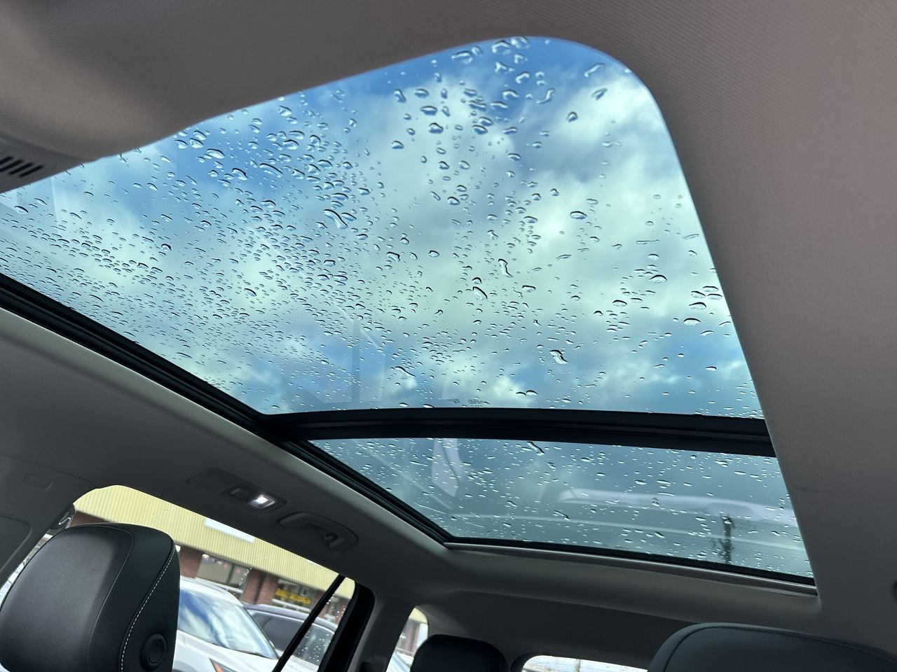 Volkswagen Tiguan  2024 à Vancouver, Colombie-Britannique