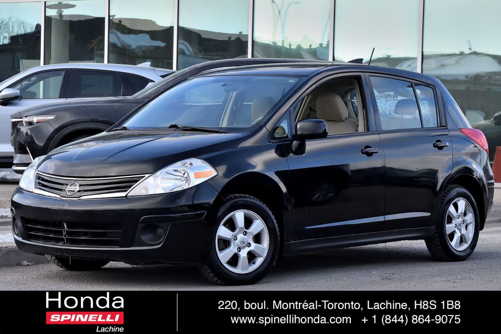 Nissan versa 2010