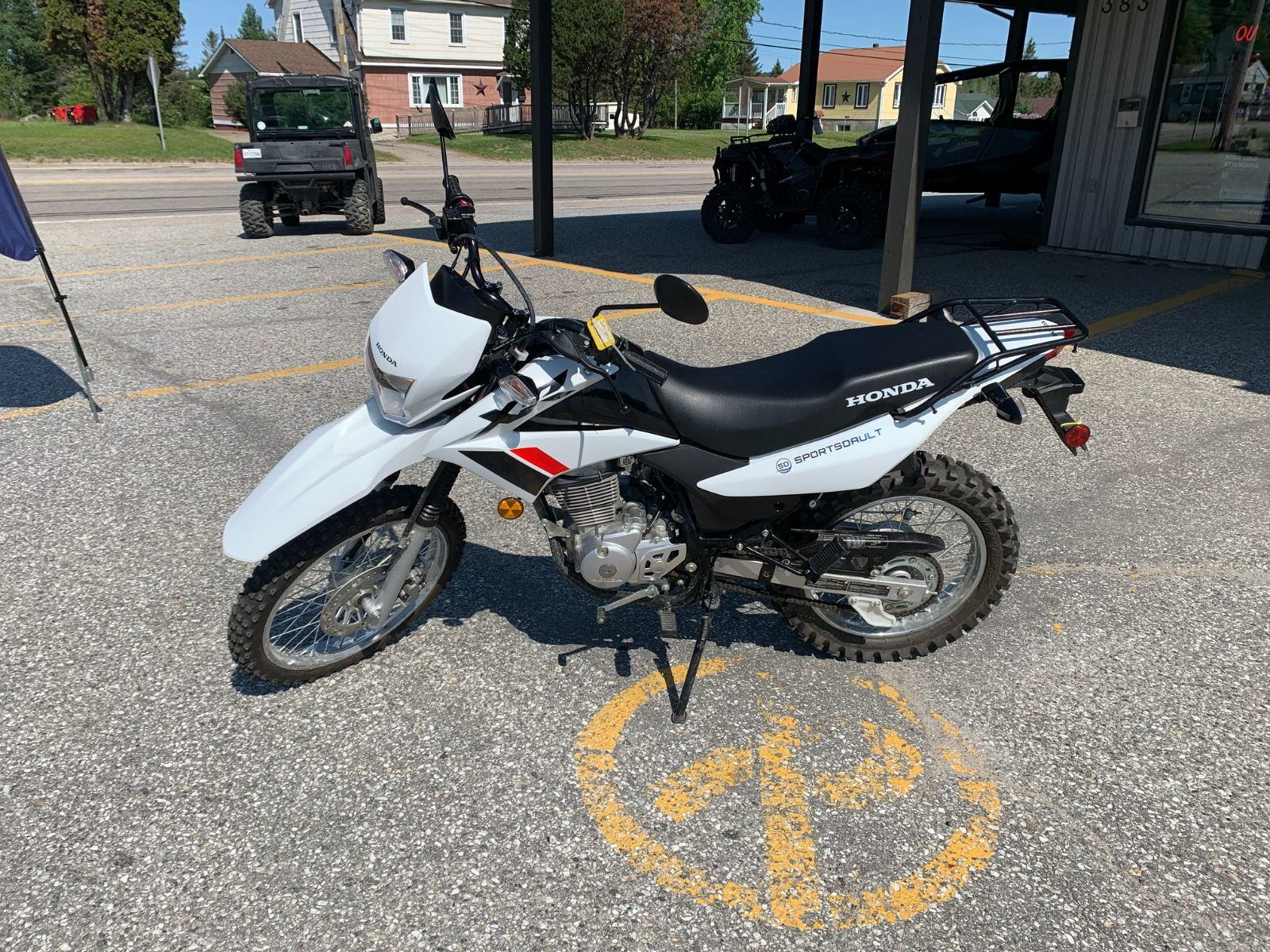 Honda XR150L  2024