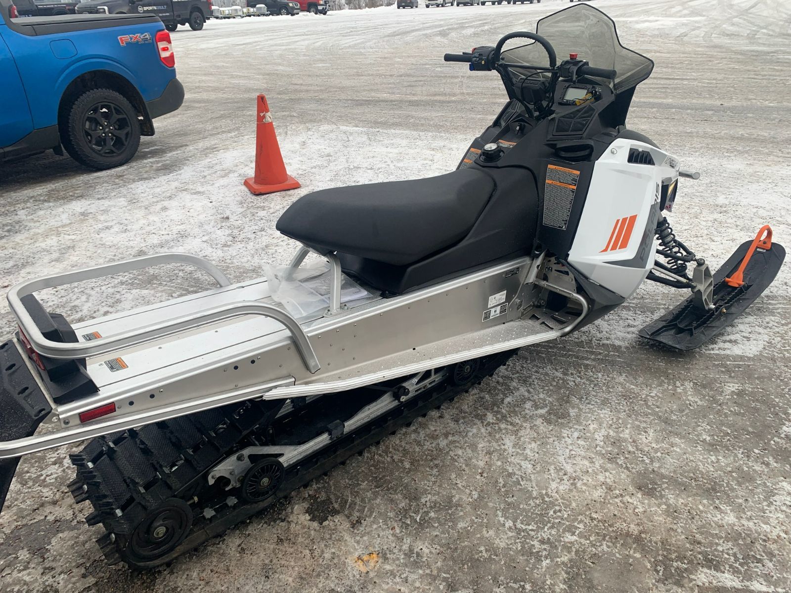 2024 Polaris 550 voyageur 155''