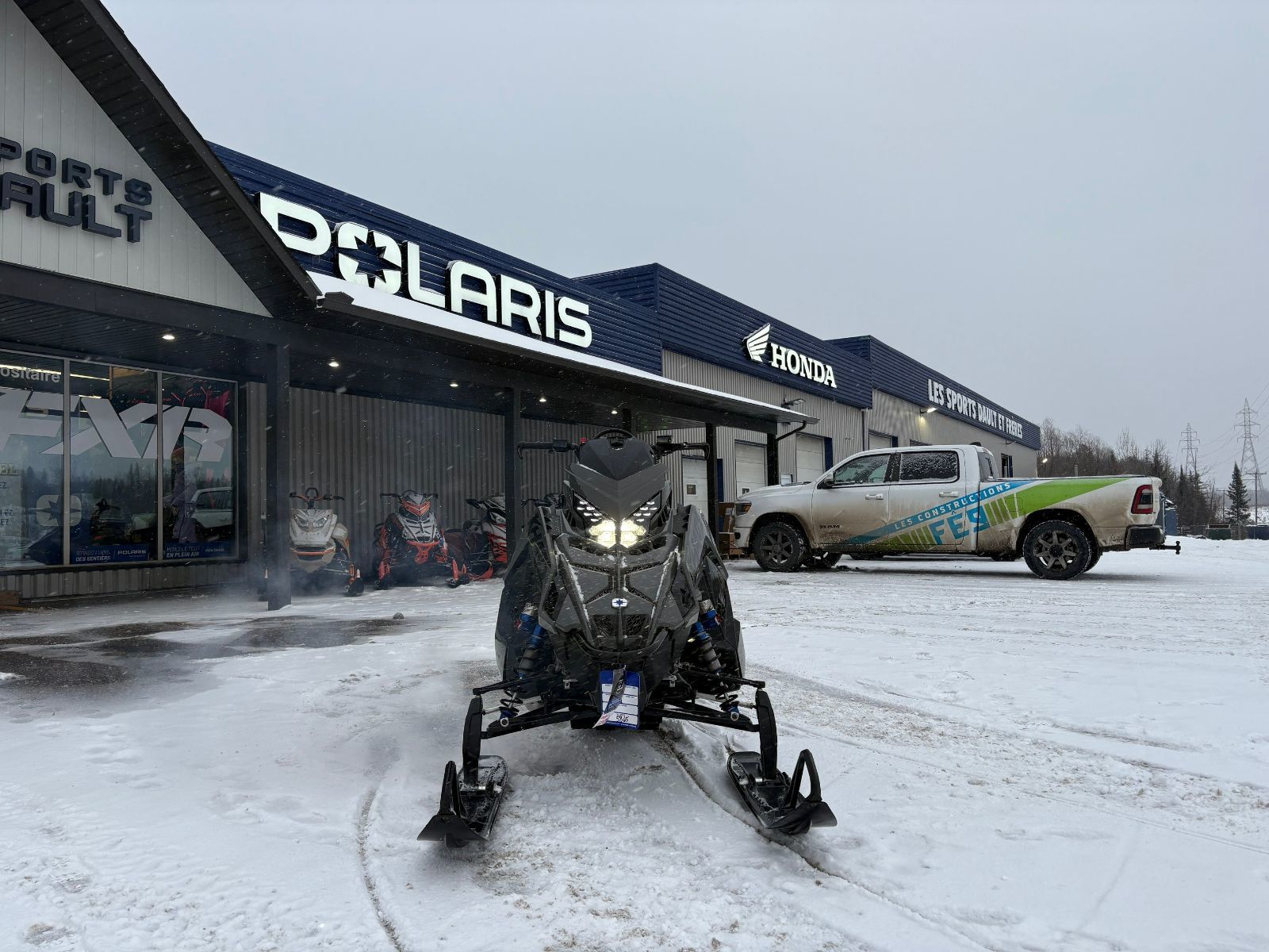 2024 Polaris 850 RMK KHAOS 165 2.75