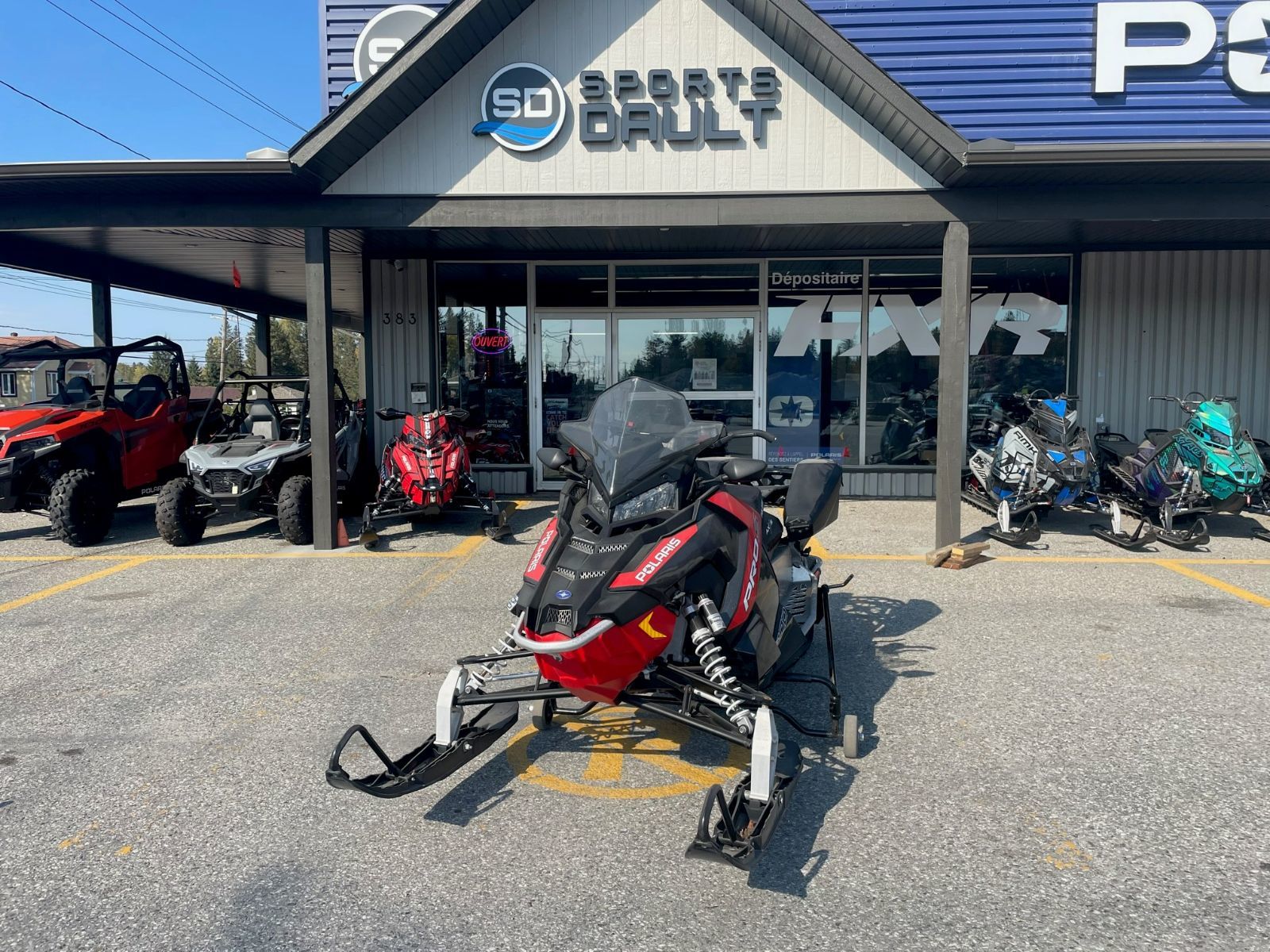 Les Sports Dault et frères | Snowmobile Polaris in our Used 