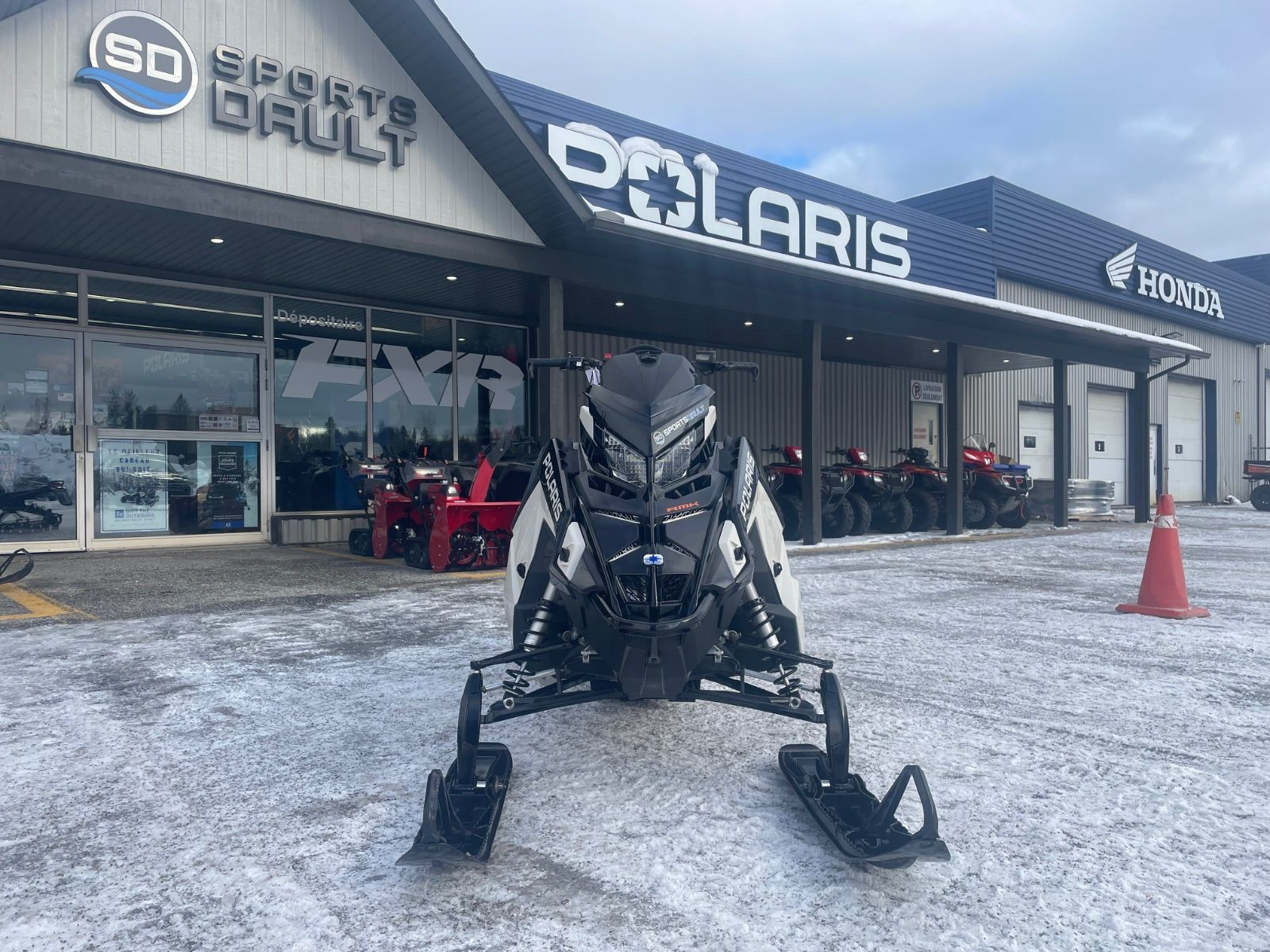 2025 Polaris RMK SP 850 155''