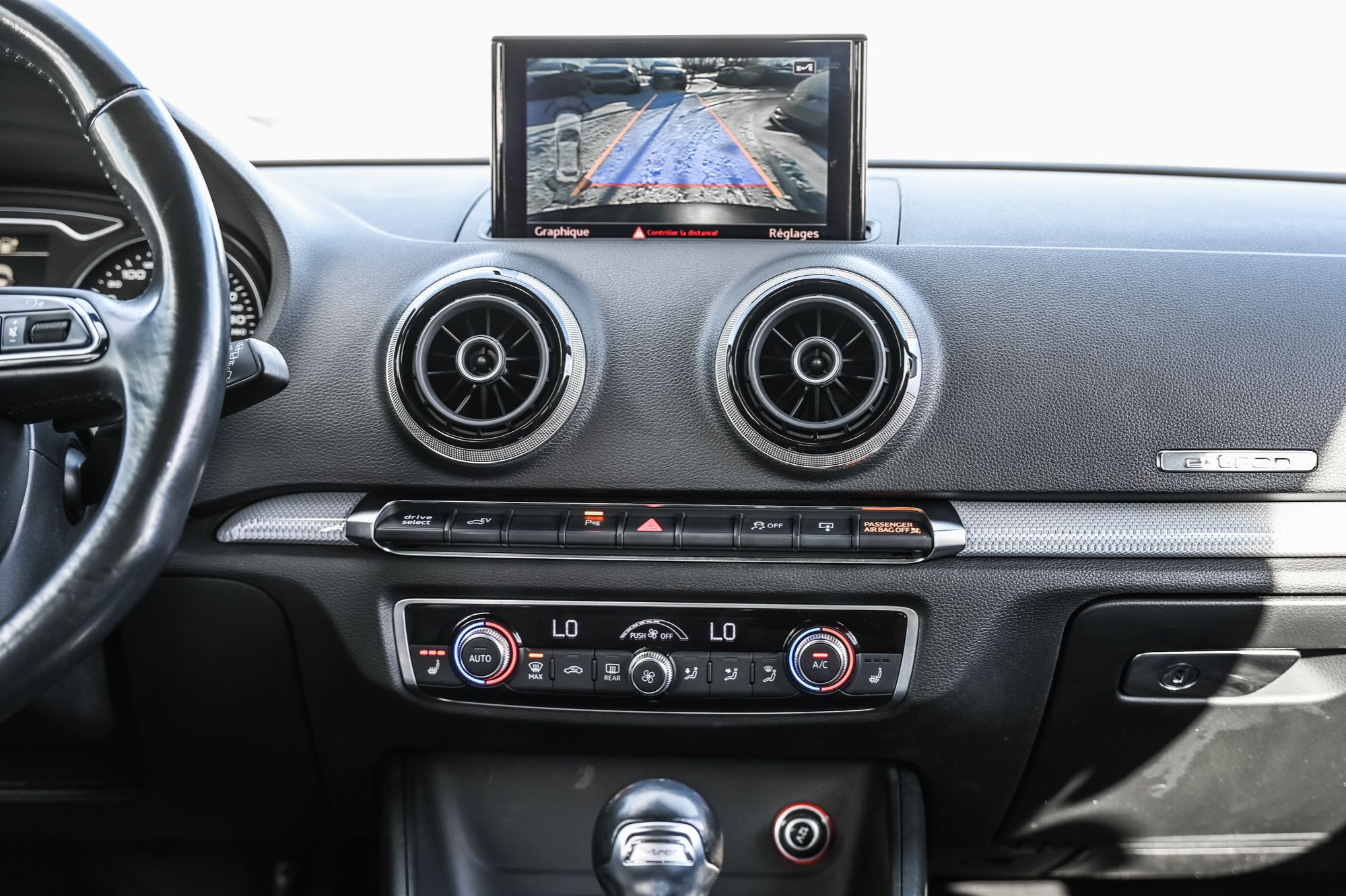 2016 Audi A3 e-tron in Saint-Bruno-de-Montarville, Quebec