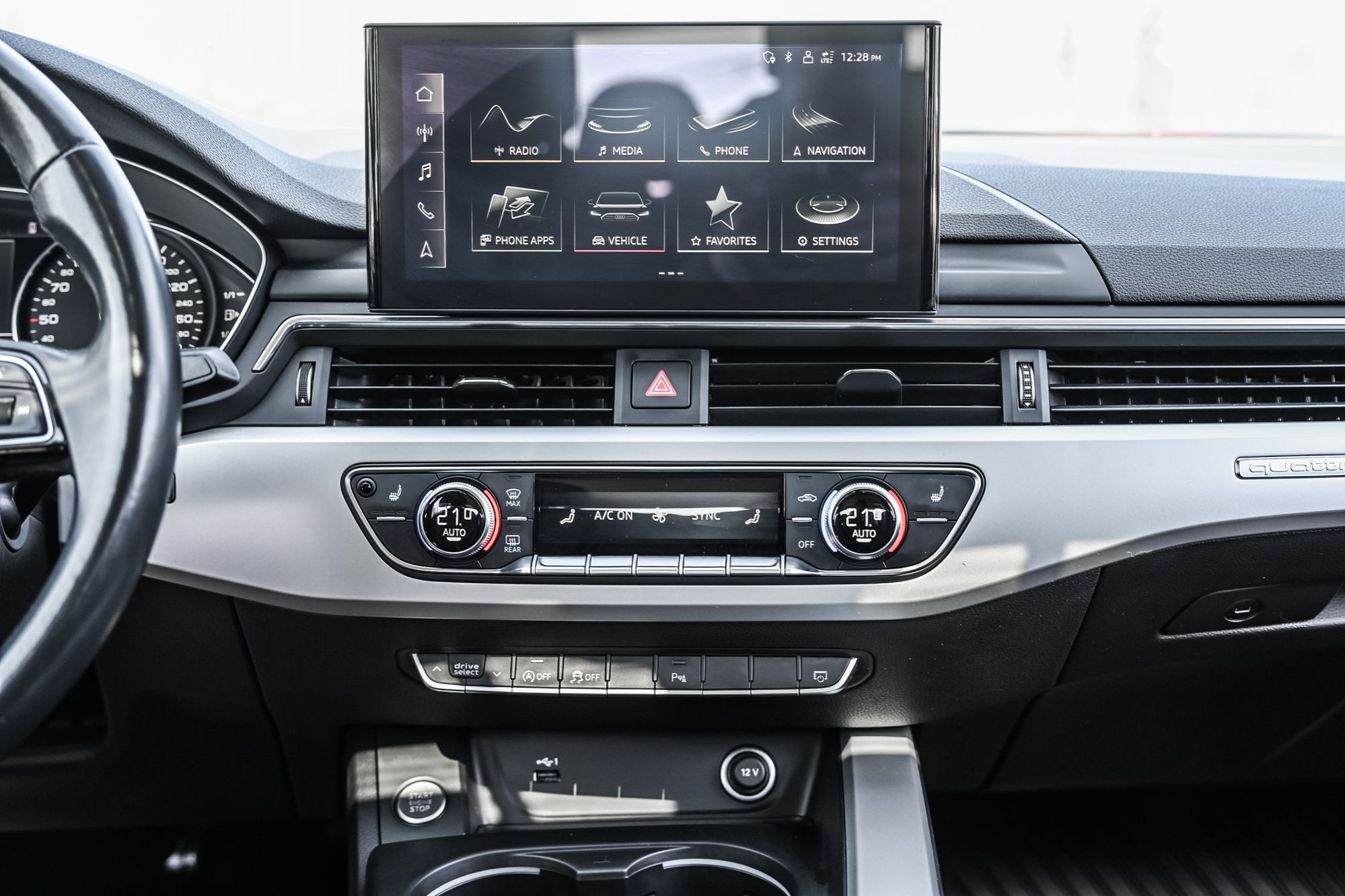 Audi A4 Sedan  2021 à Saint-Bruno-de-Montarville, Québec