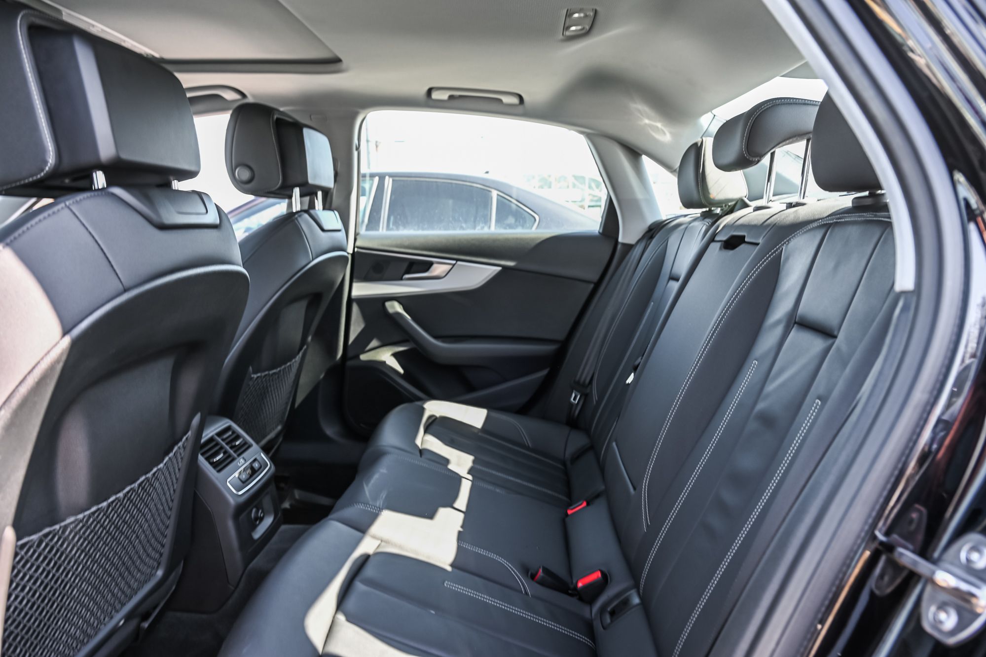 Audi A4 Sedan  2021 à Saint-Bruno-de-Montarville, Québec