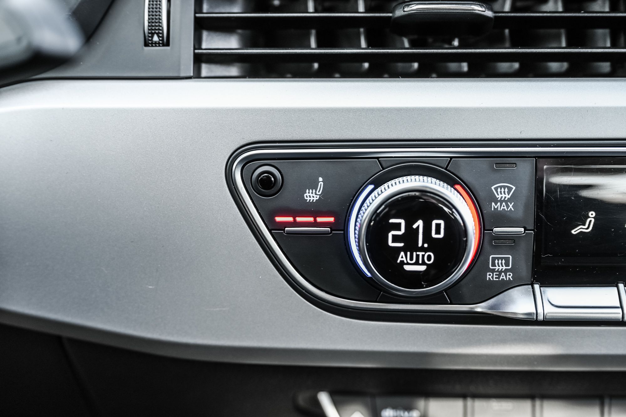 Audi A4 Sedan  2021 à Saint-Bruno-de-Montarville, Québec