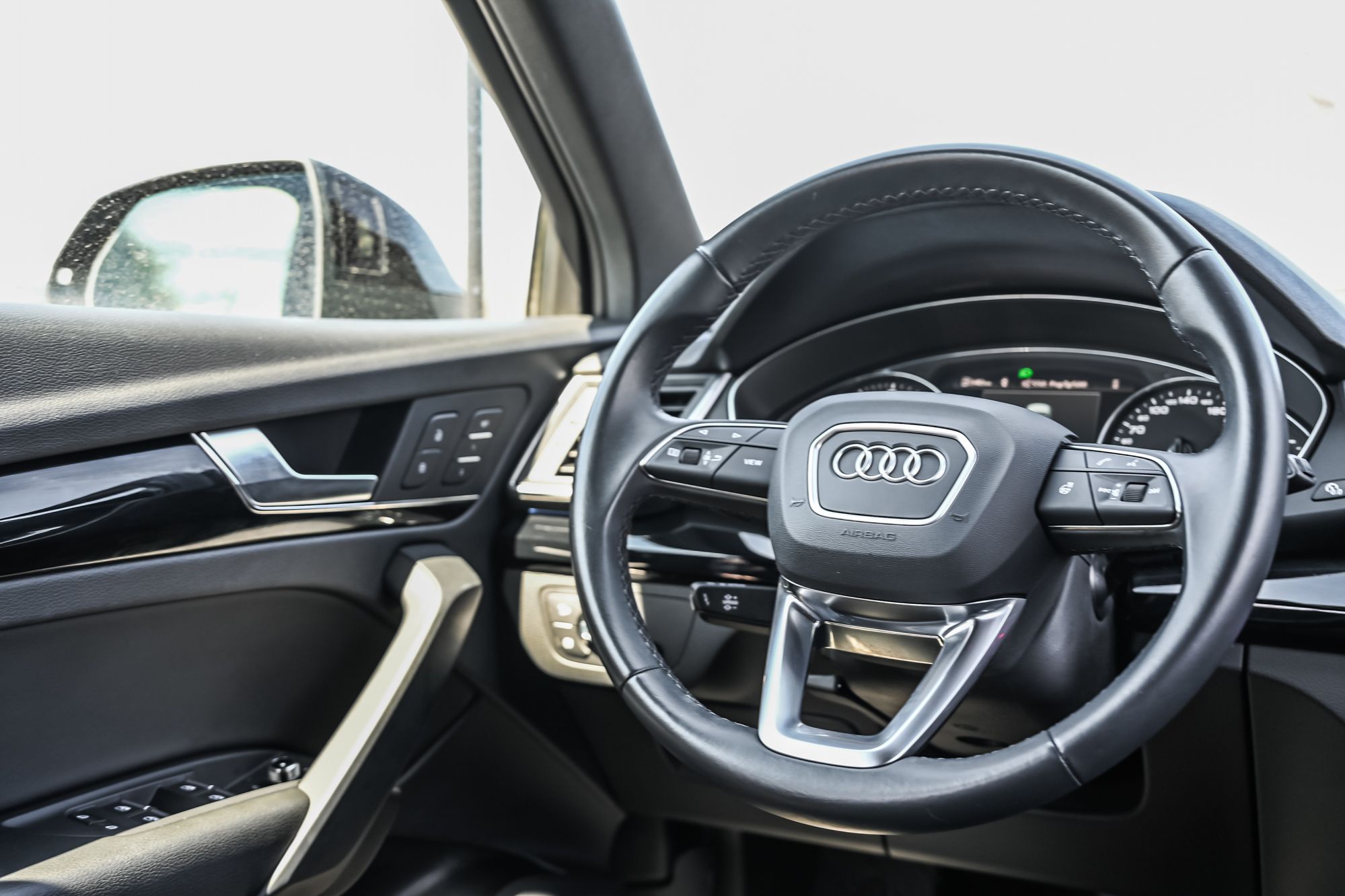 Audi Q5  2023 à Saint-Bruno-de-Montarville, Québec