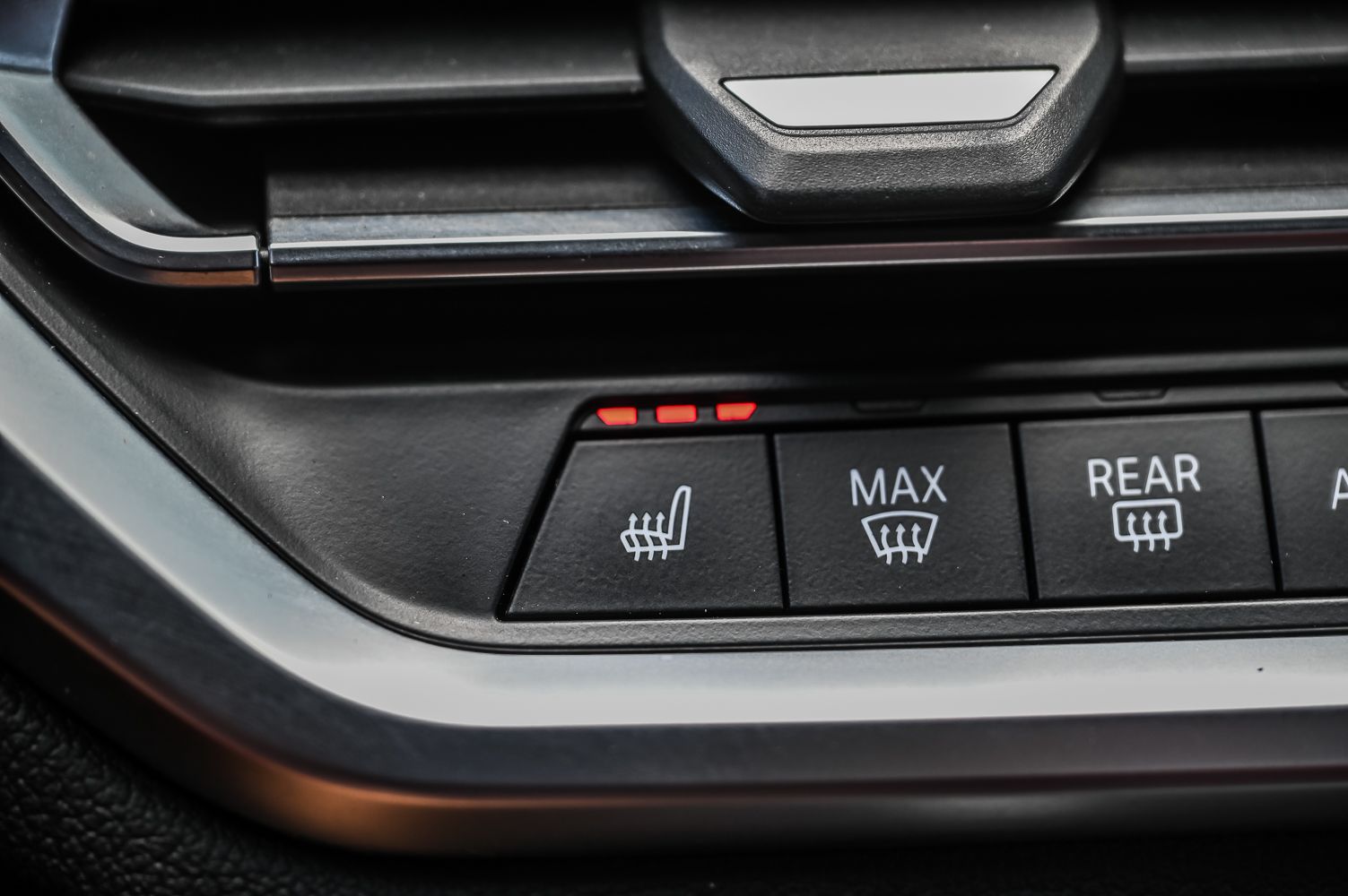 2021 BMW 3 Series in Saint-Bruno-de-Montarville, Quebec