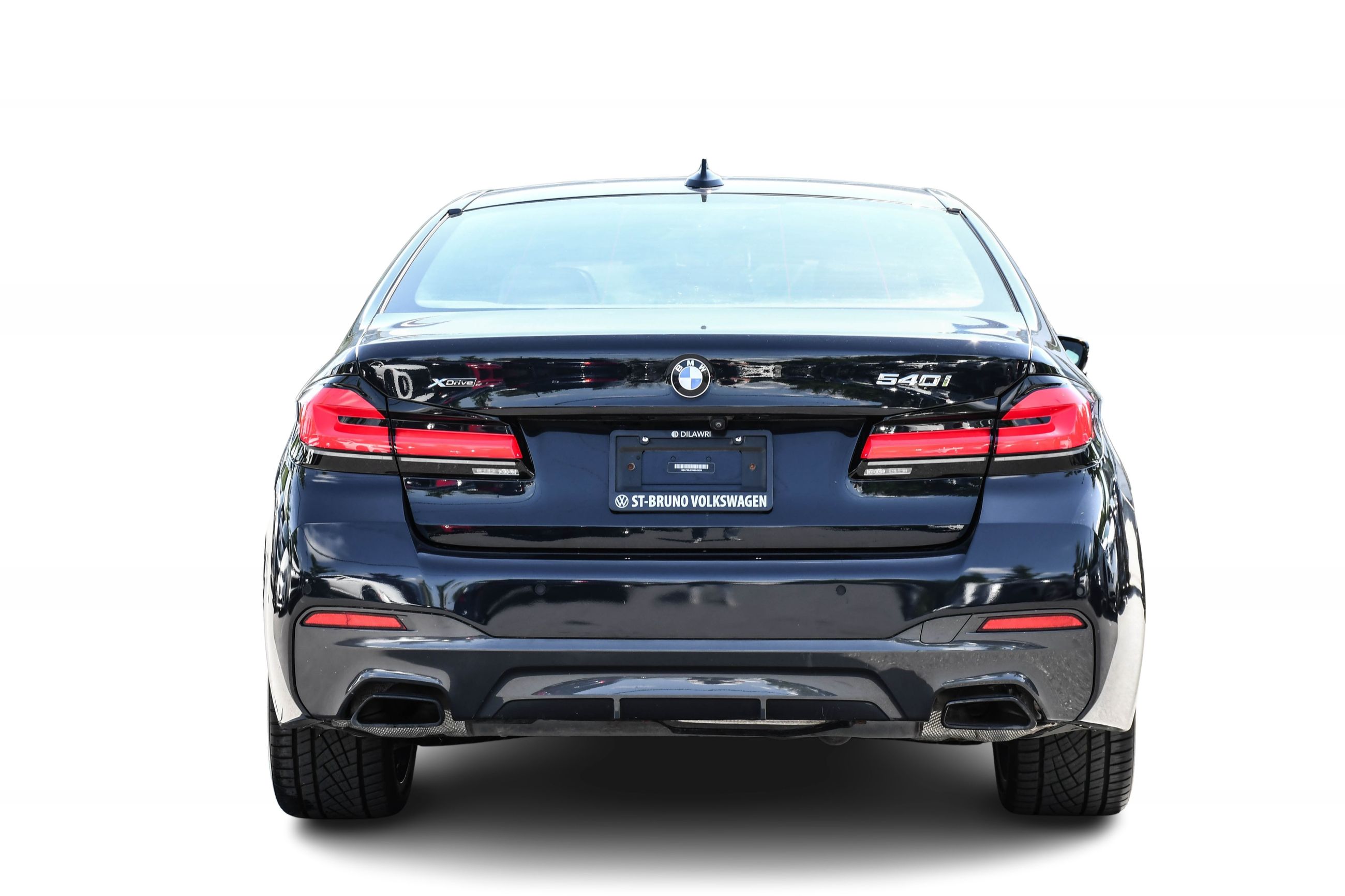 2022 BMW 5 Series in Saint-Bruno-de-Montarville, Quebec