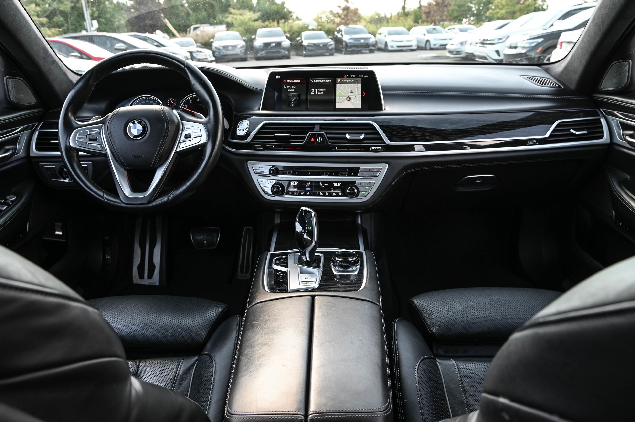 BMW 7 Series  2019