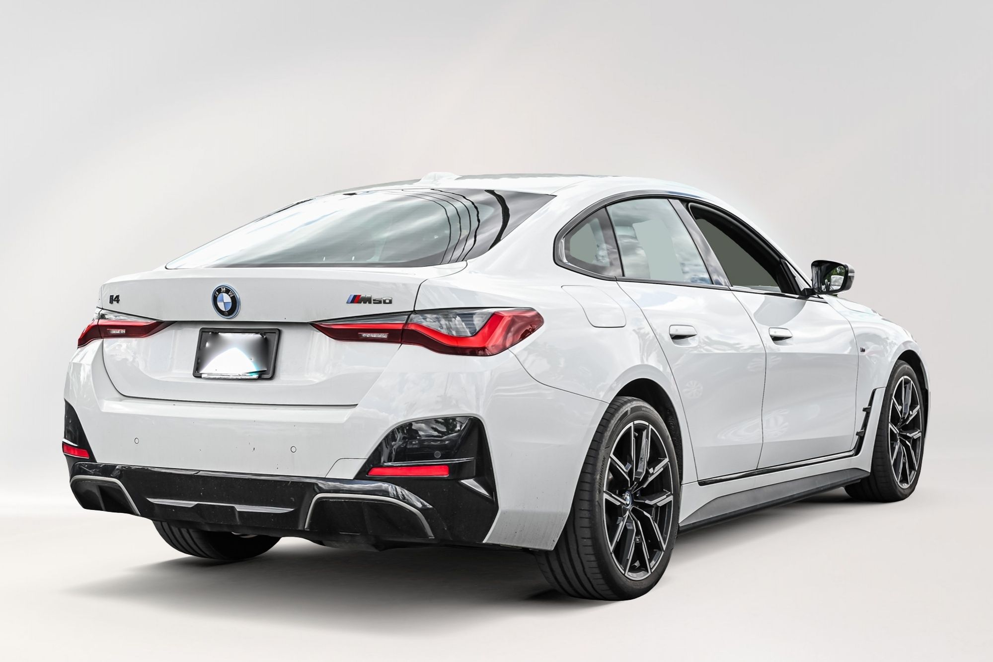 2023 BMW I4 in Saint-Bruno-de-Montarville, Quebec