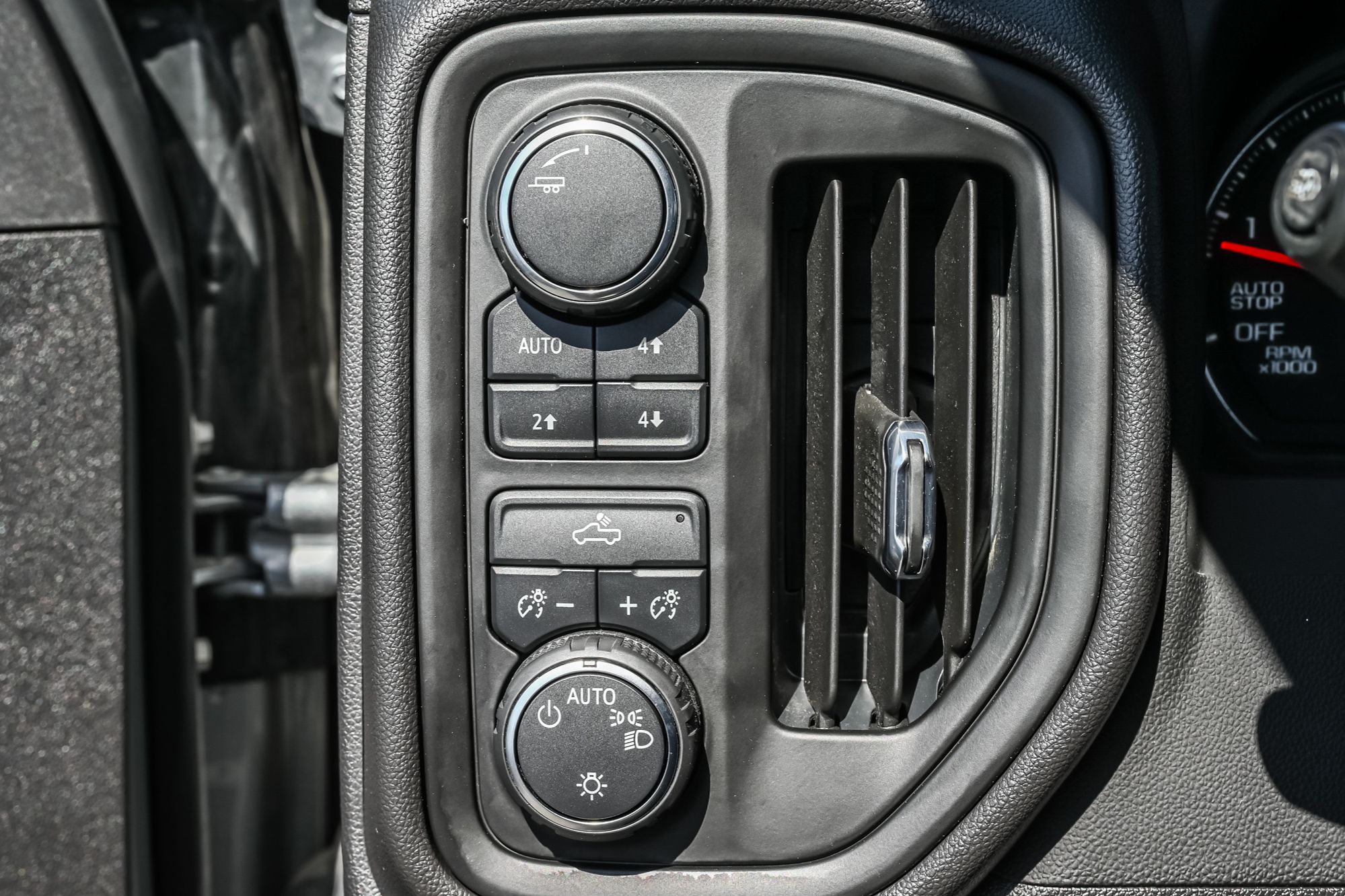 Chevrolet Silverado 1500  2024 à Saint-Bruno-de-Montarville, Québec