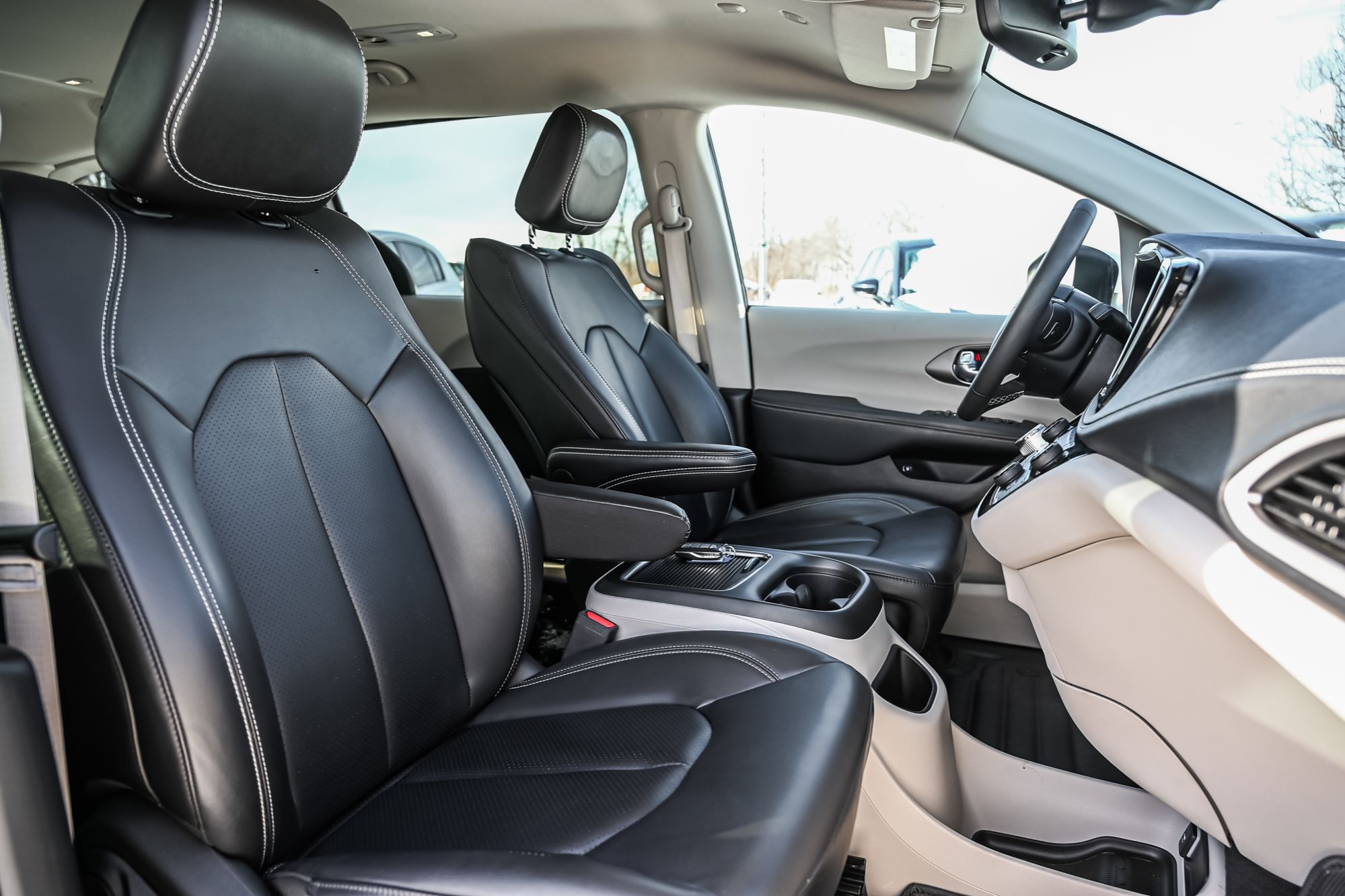 2023 Chrysler Pacifica Hybrid