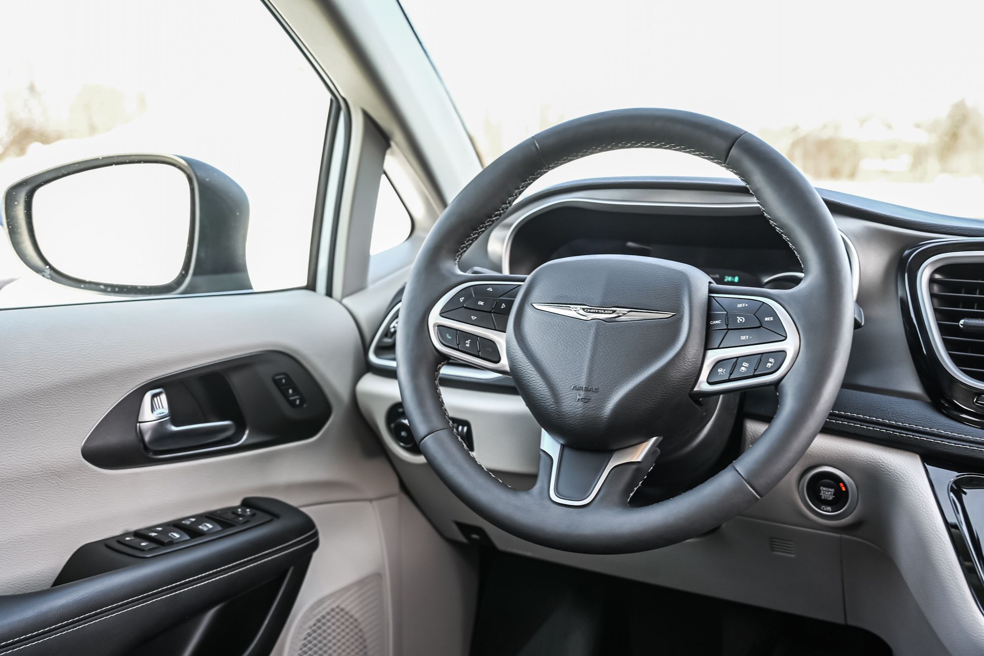 2023 Chrysler Pacifica Hybrid