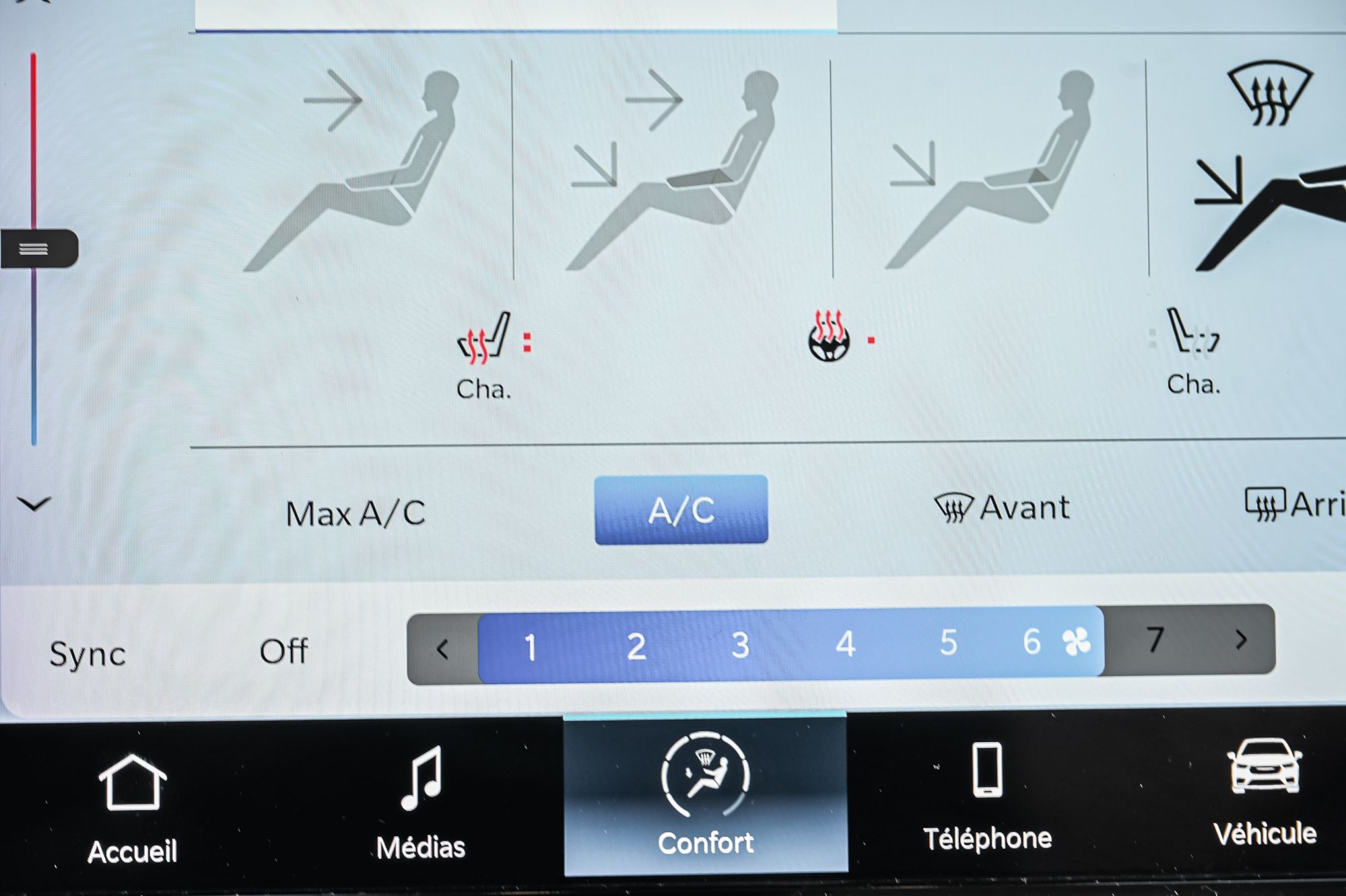 2023 Chrysler Pacifica Hybrid