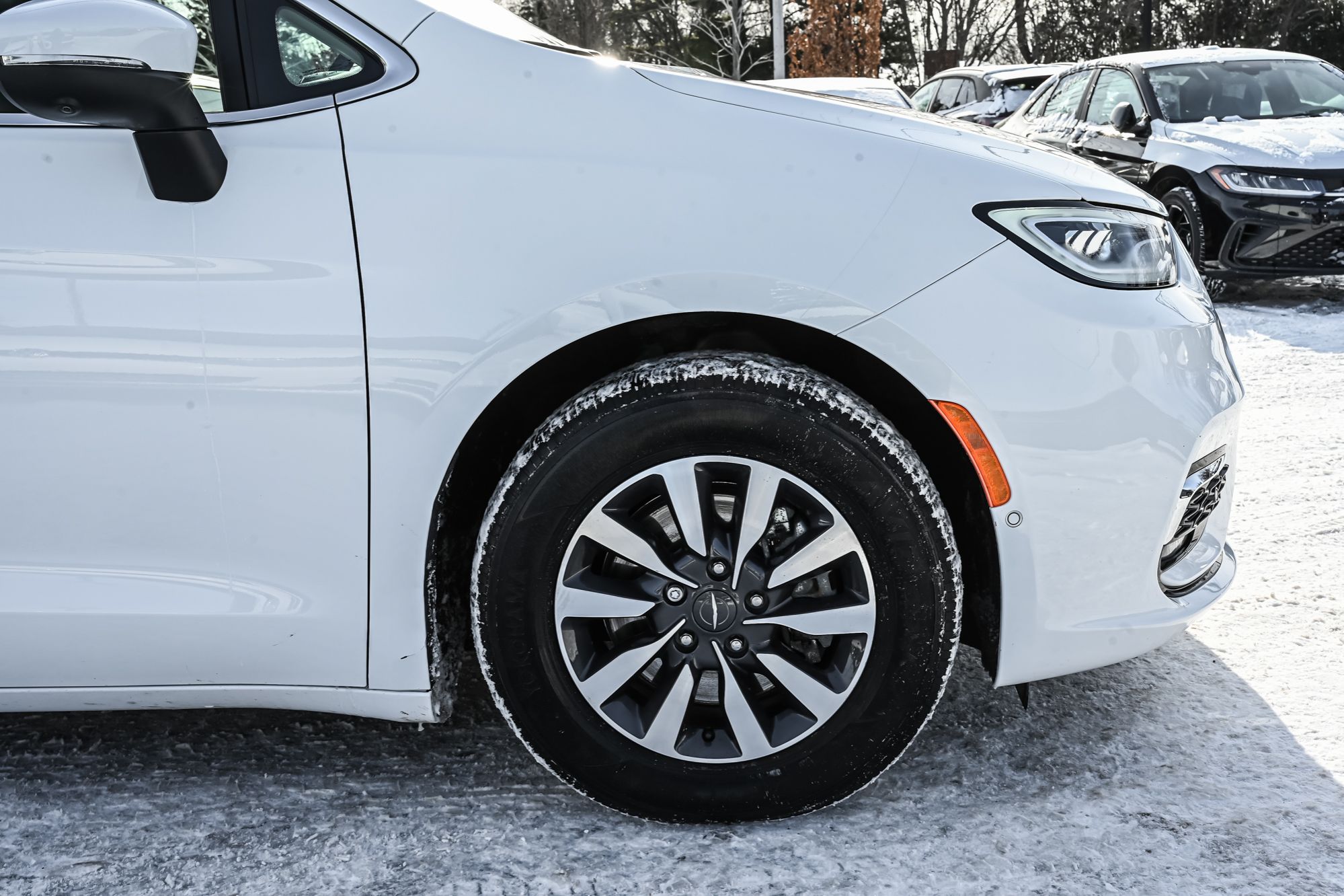 2023 Chrysler Pacifica Hybrid