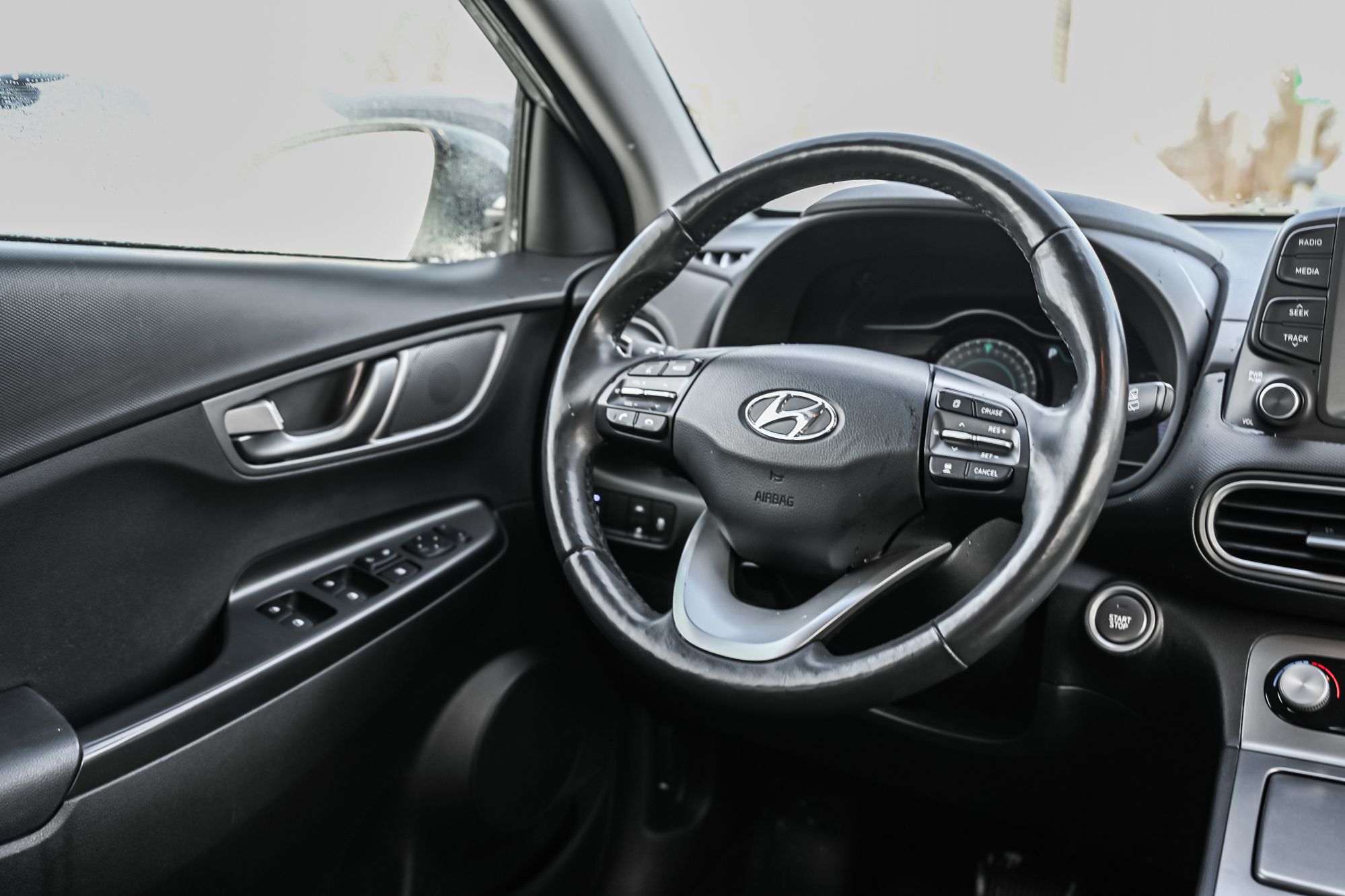 Hyundai Kona Electric  2021