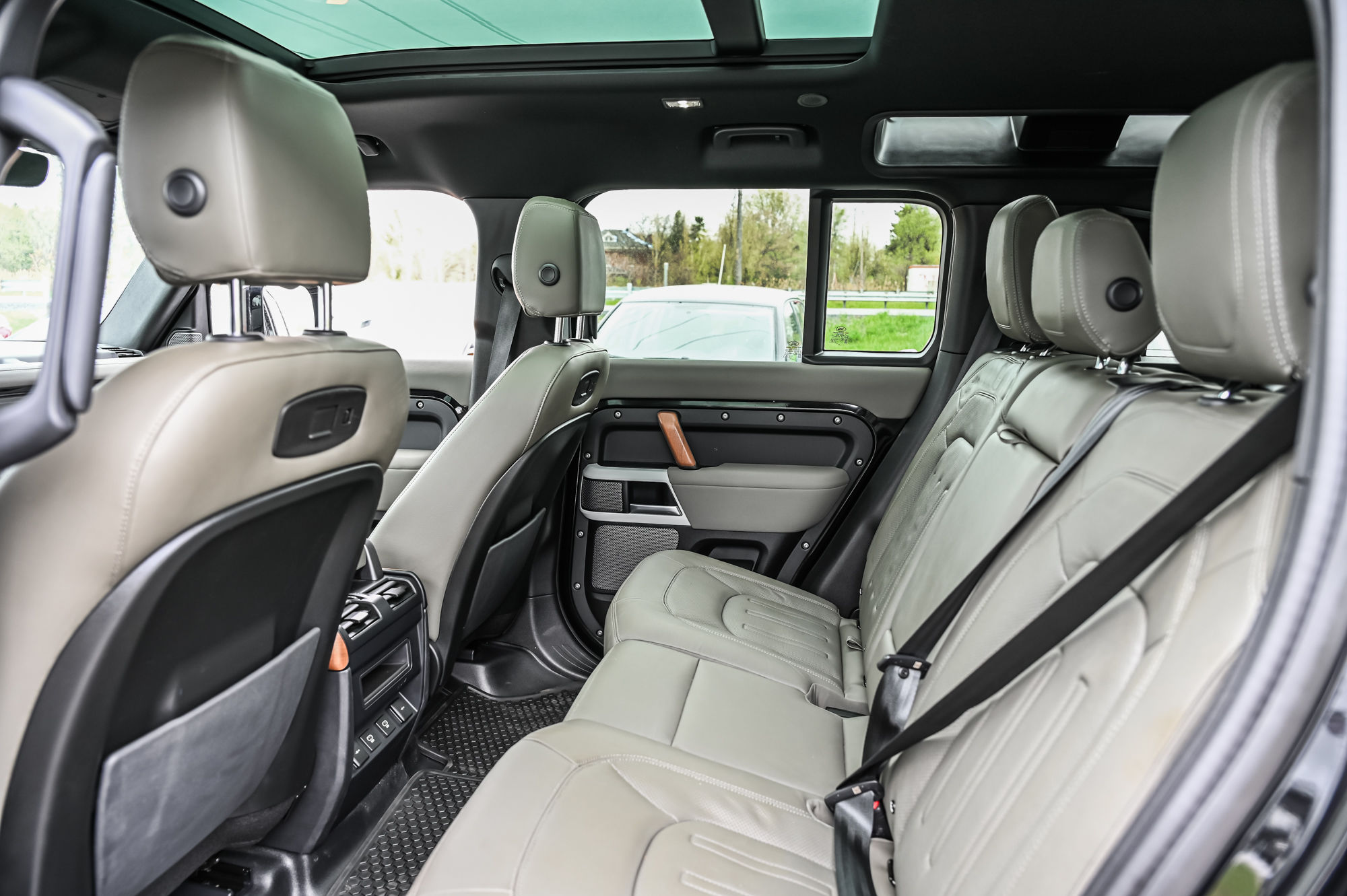 Land Rover Defender  2022 à Saint-Bruno-de-Montarville, Québec