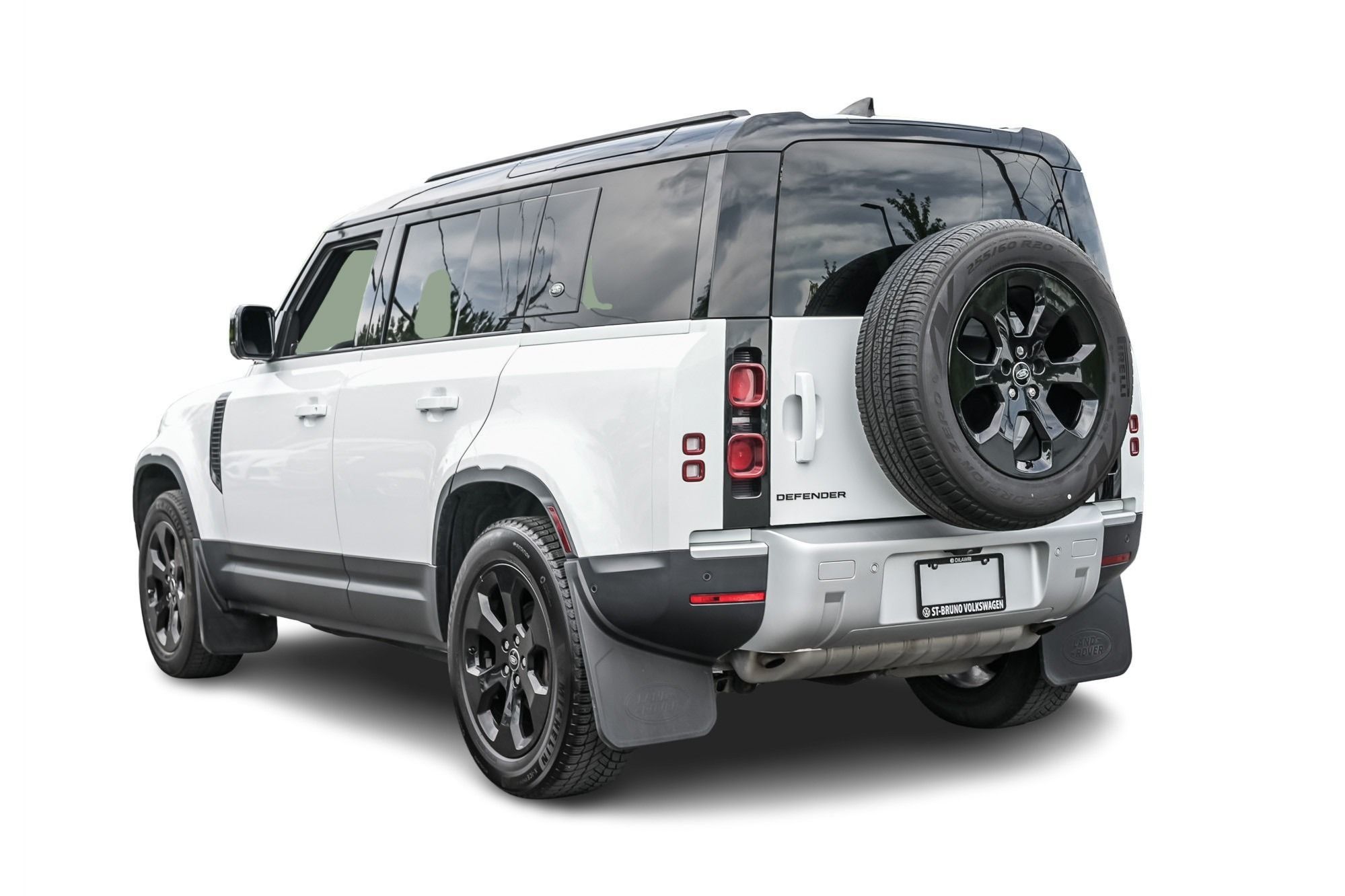 2023 Land Rover Defender in Saint-Bruno-de-Montarville, Quebec