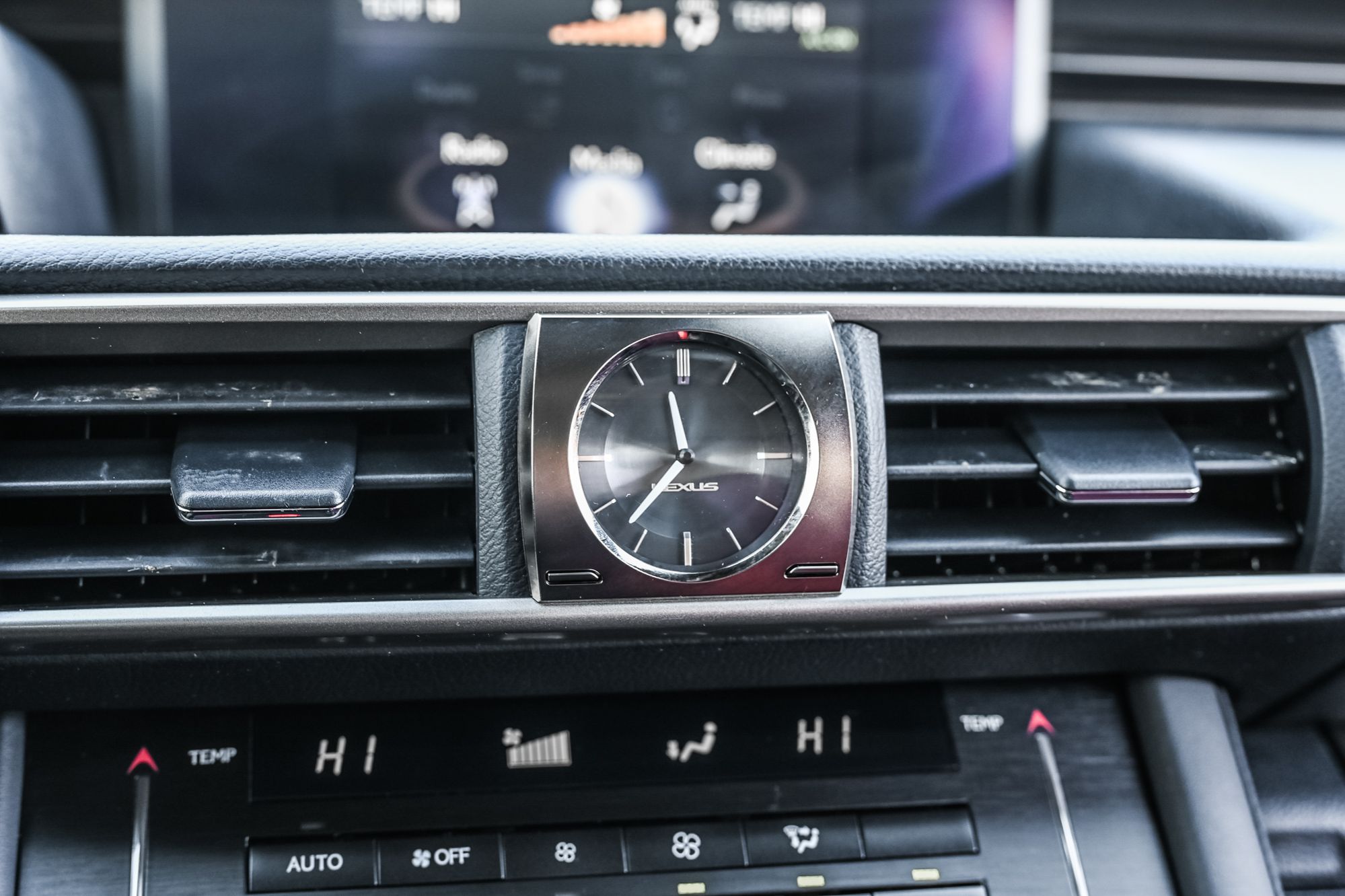 Lexus IS 300  2018 à Saint-Bruno-de-Montarville, Québec