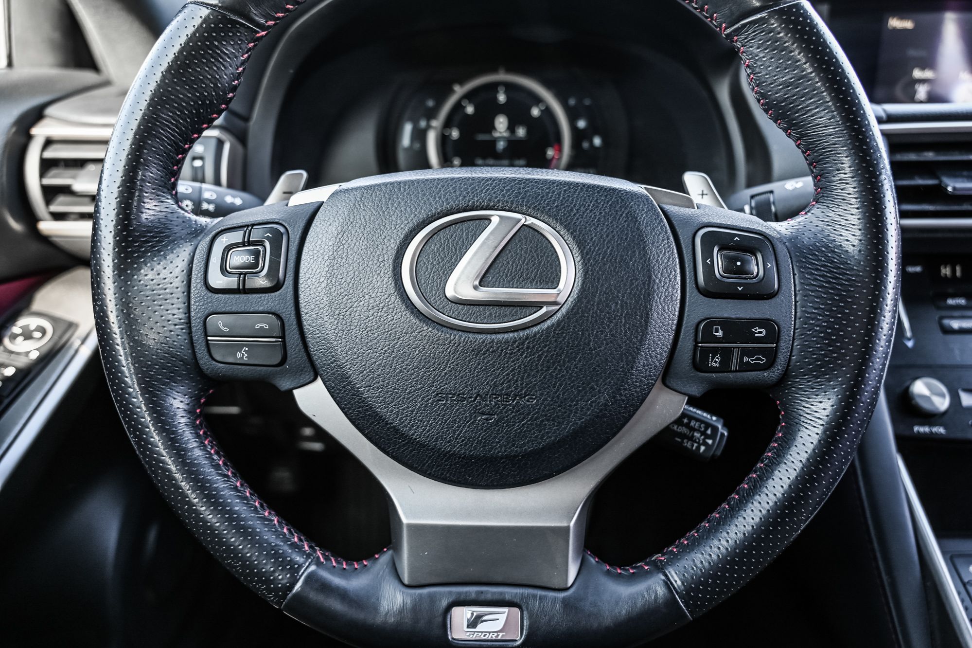 Lexus IS 300  2018 à Saint-Bruno-de-Montarville, Québec